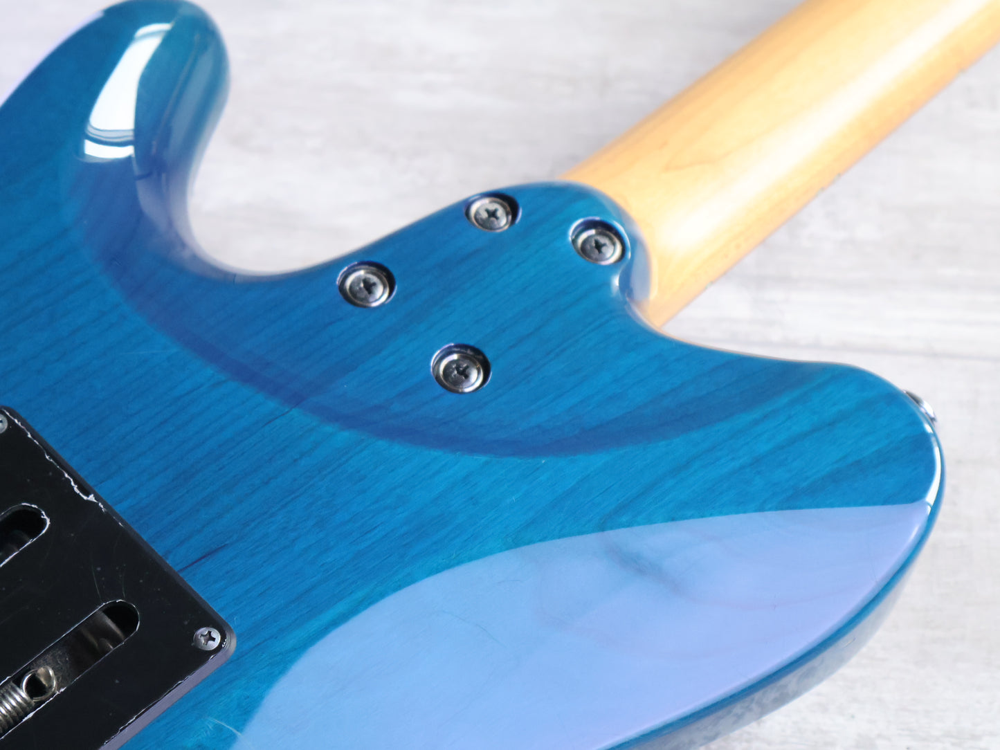 2022 Ibanez Japan AZS2200Q Prestige Single Cutaway (Royal Blue Sapphire)