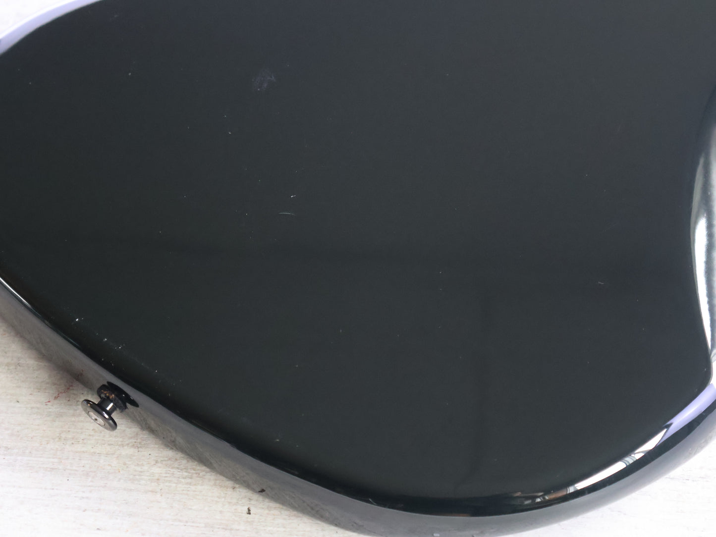 2016 Squier Vintage Modified Baritone Jazzmaster (Black)