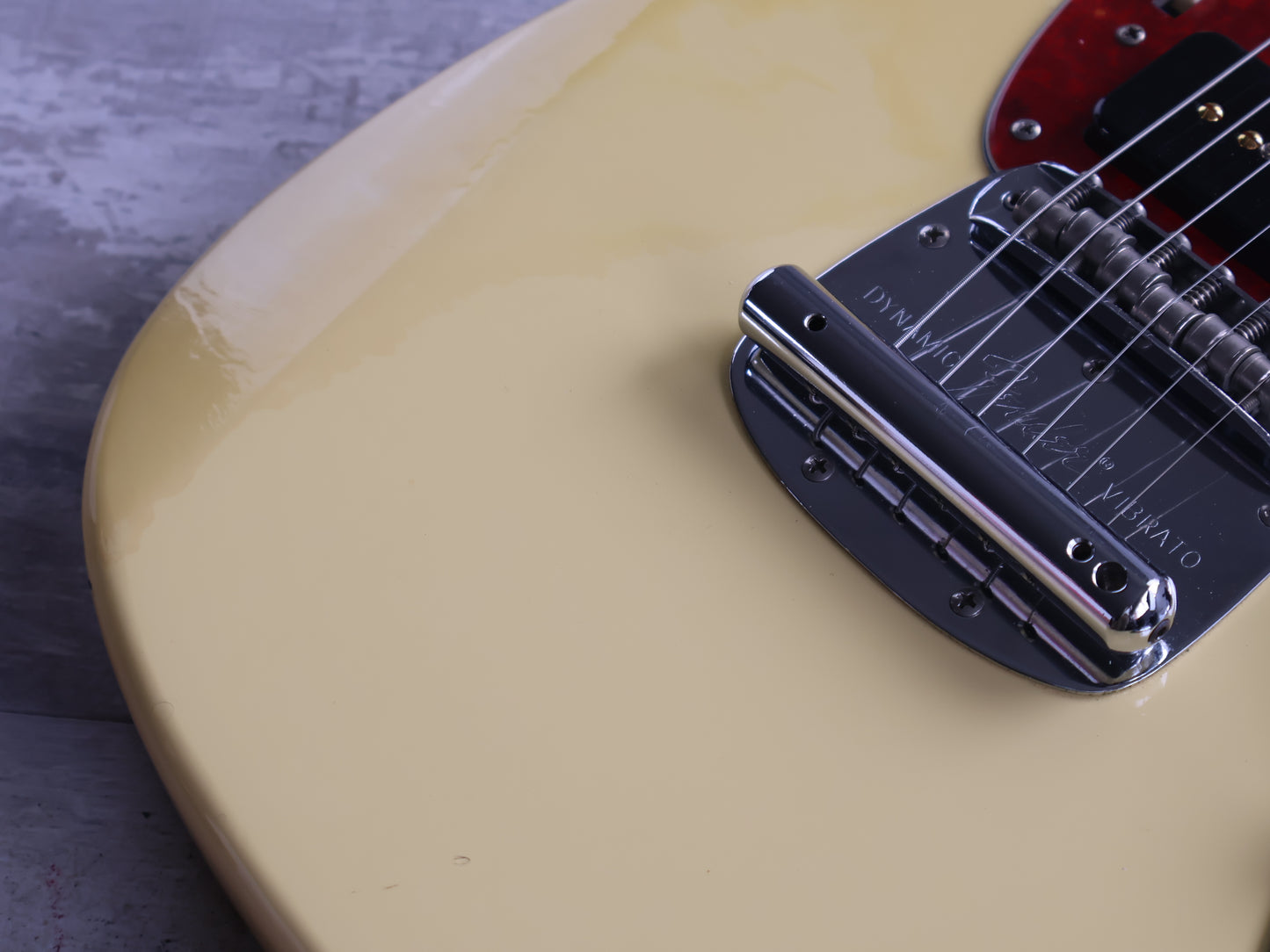 1993 Fender Japan MG69-58 '69 Reissue Mustang w/P90's (Vintage White)