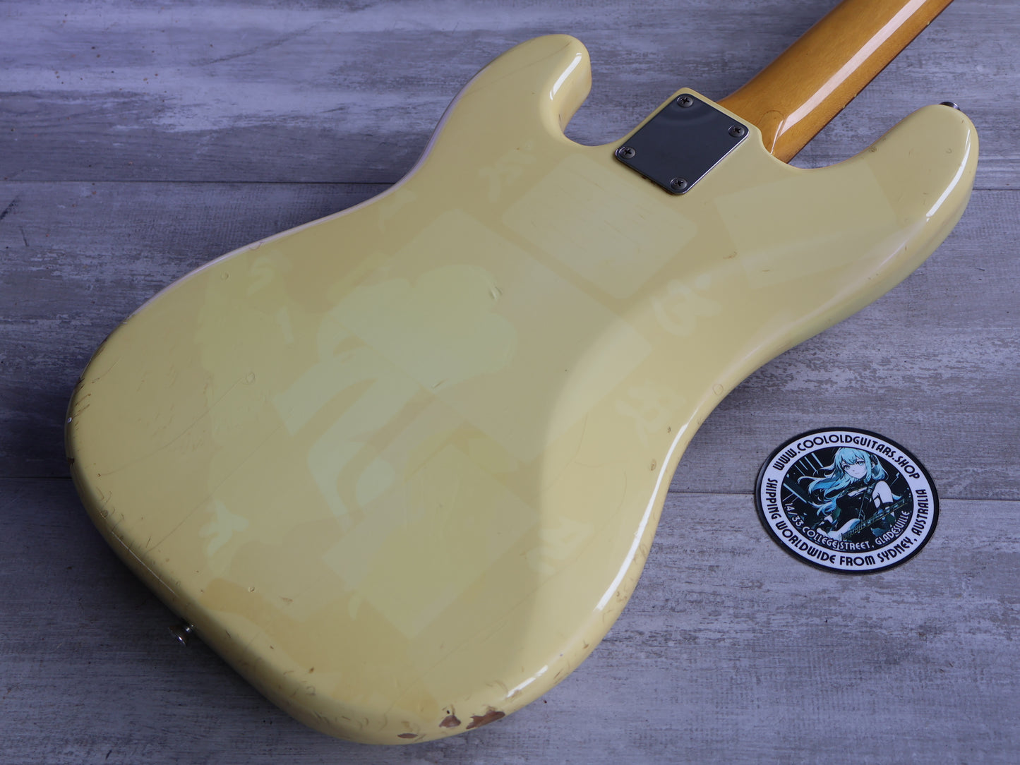 1993 Fender Japan PB70-75 '70 Reissue Precision Bass (Vintage White)