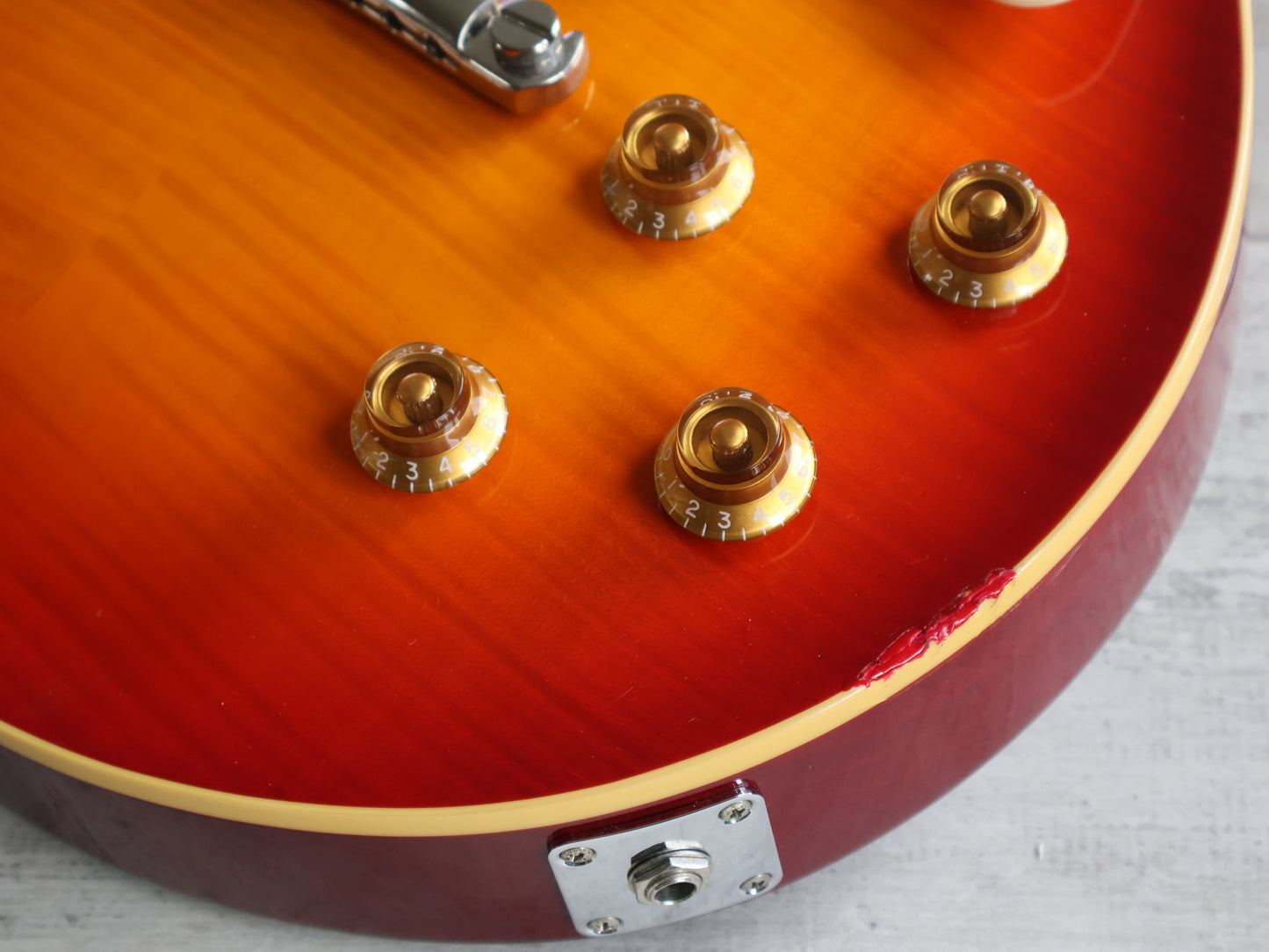 2005 Edwards (by ESP Japan) E-LP-85SD Les Paul Standard (Cherry Sunburst)