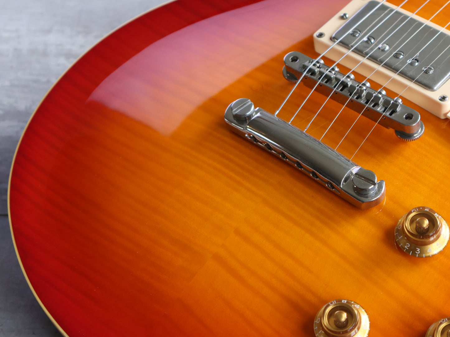 2005 Edwards (by ESP Japan) E-LP-85SD Les Paul Standard (Cherry Sunburst)