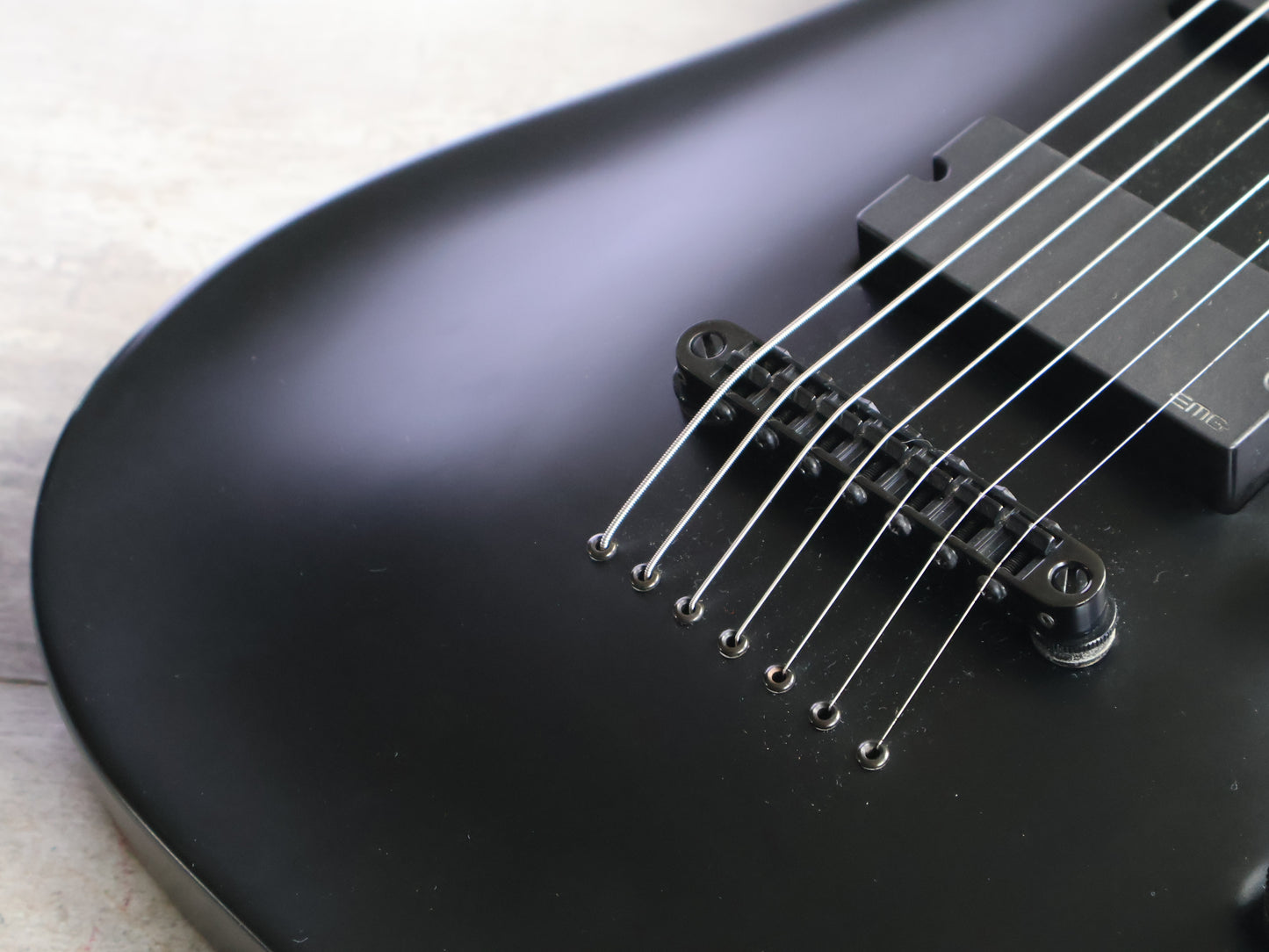 ESP E-II Japan NT-7 7-String Baritone Horizon (Black)