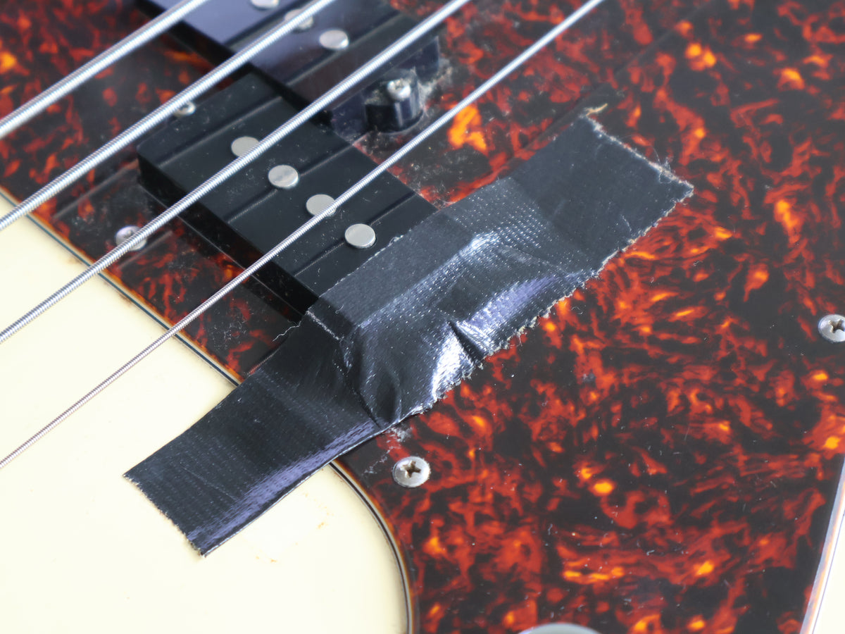 2003 Fender Japan PB62 '62 Reissue Precision Bass (Vintage White)