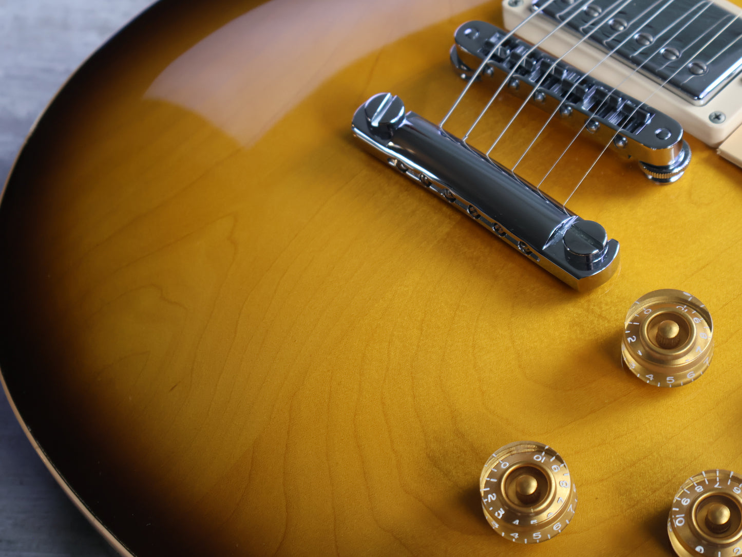 2000 Gibson USA Les Paul Standard (Brown Sunburst Plain Top)