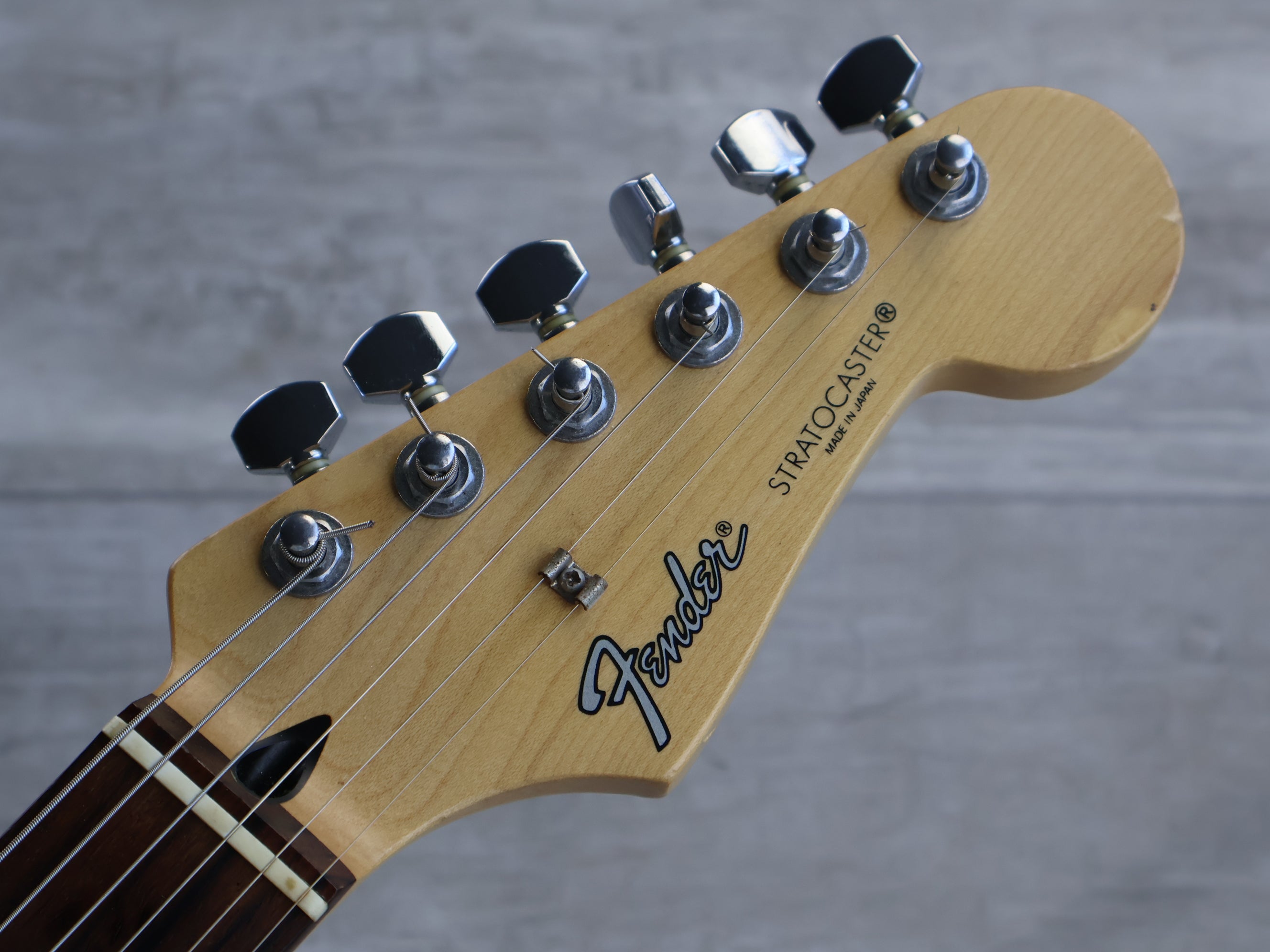 2006 Fender Japan Stratocaster Standard (Candy Apple Red) – Cool