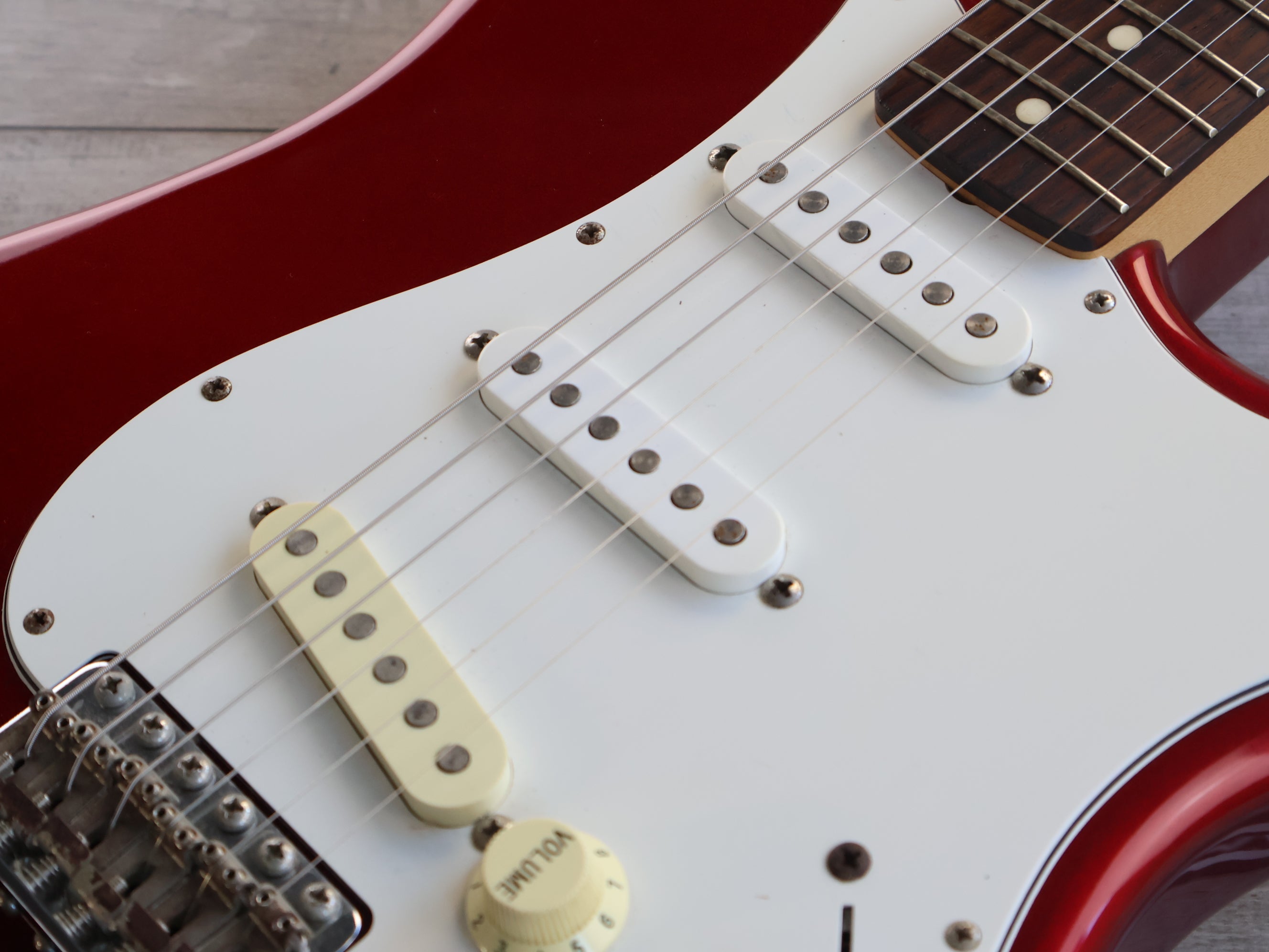 2006 Fender Japan Stratocaster Standard (Candy Apple Red) – Cool