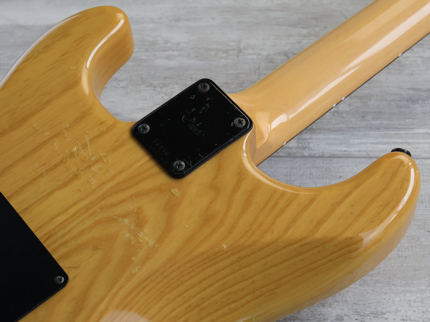 1980's Moon PGM Japan Custom Order ST-177 Bartolini HSS Stratocaster (Natural)