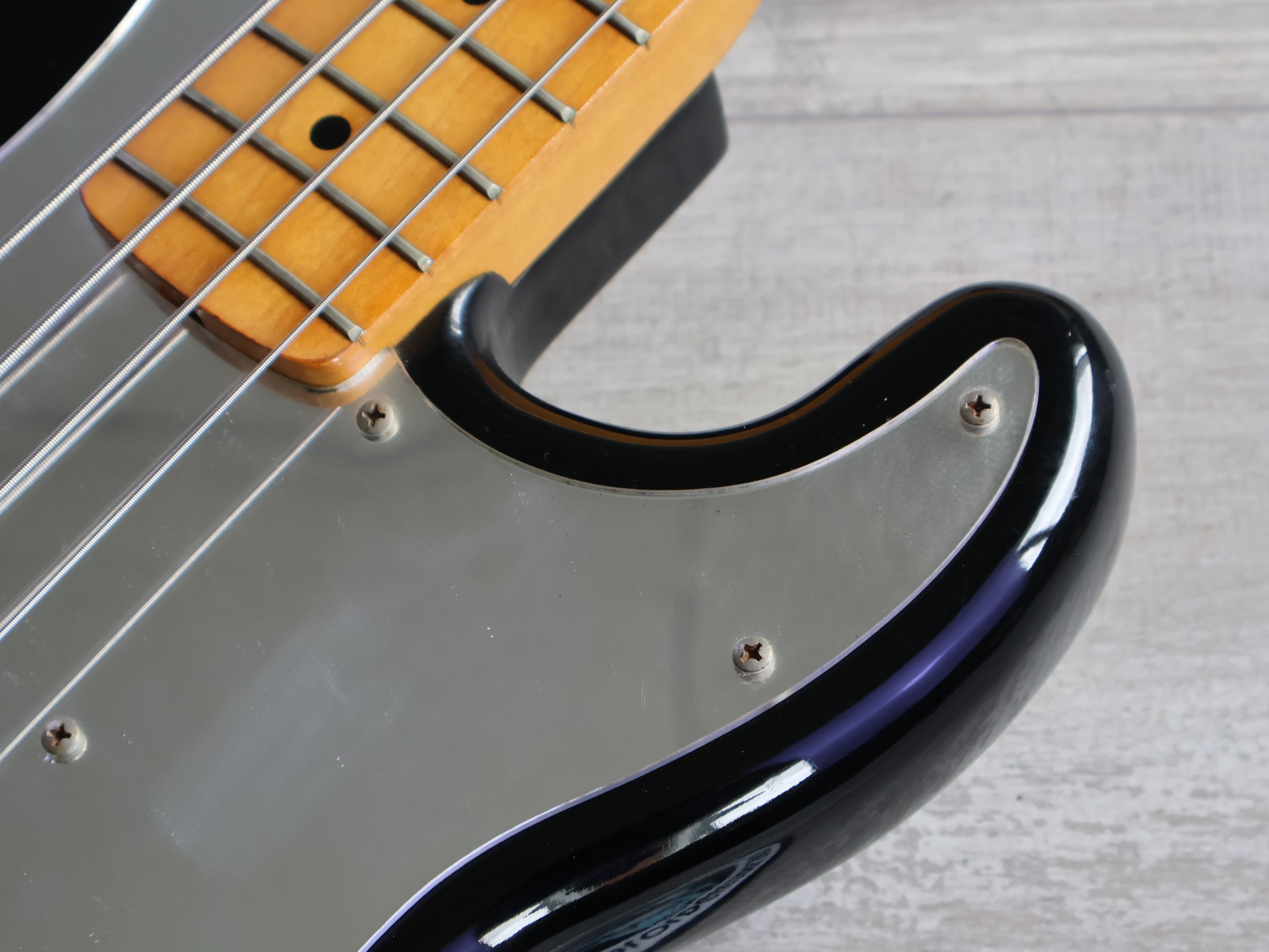 ベース Tokai HARD PUNCHER PB-40 1979 Tokai Japan PB-40 Hard Puncher Precision Bass (Black) – Cool