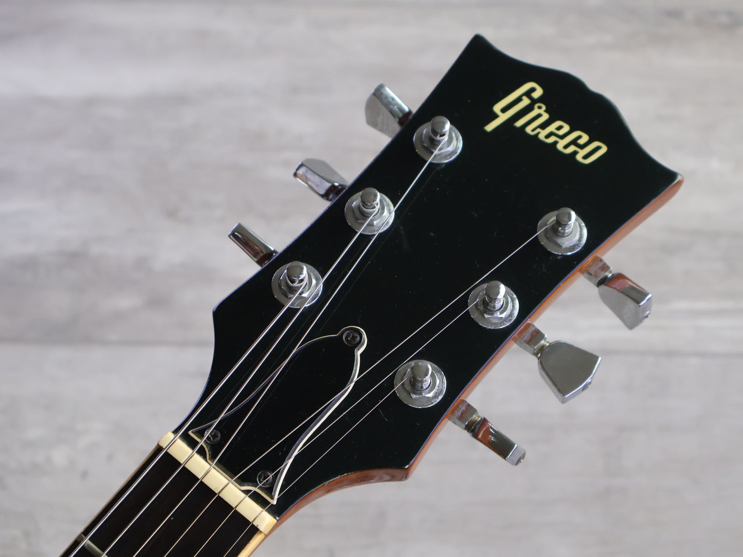 1975 Greco Japan EG-550GS Les Paul Deluxe (Goldtop)