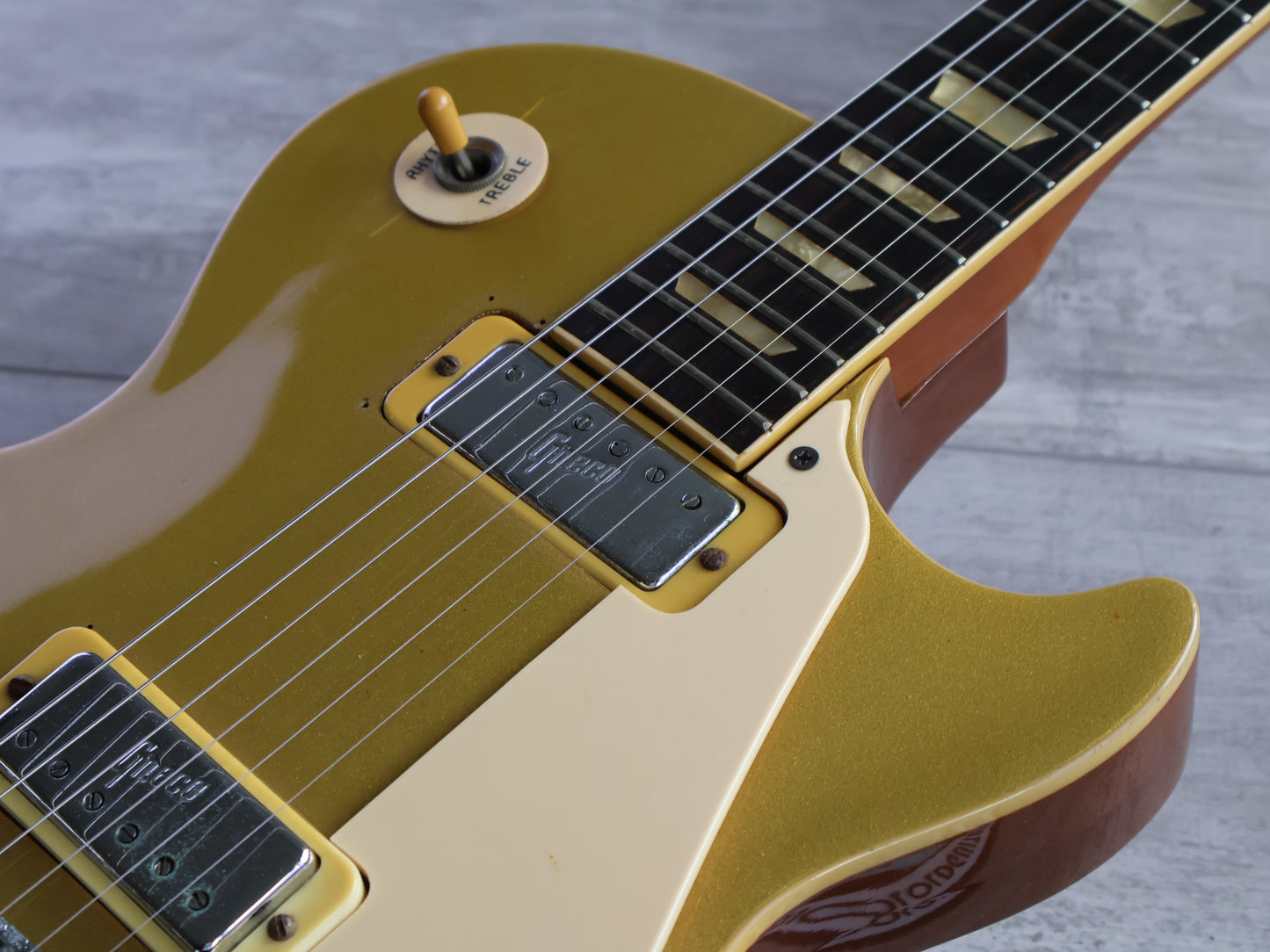 1975 Greco Japan EG-550GS Les Paul Deluxe (Goldtop)