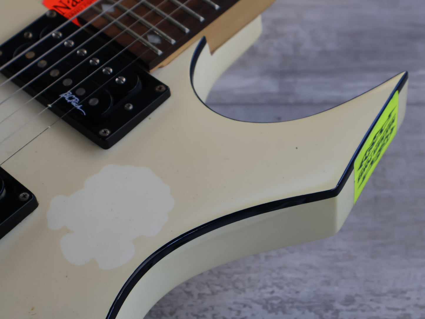 2001 BC Rich Revenge Warlock (White)