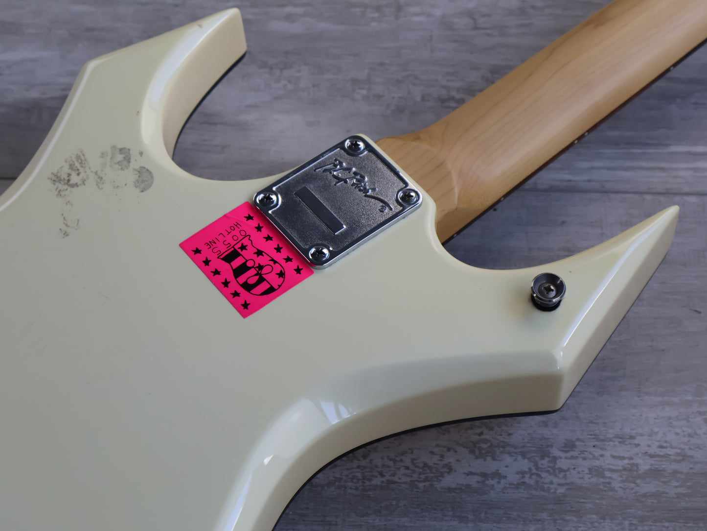 2001 BC Rich Revenge Warlock (White)