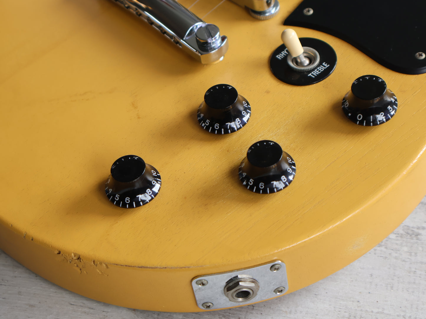 2005 Gibson USA Les Paul Special DC Double Cutaway (Faded TV Yellow)