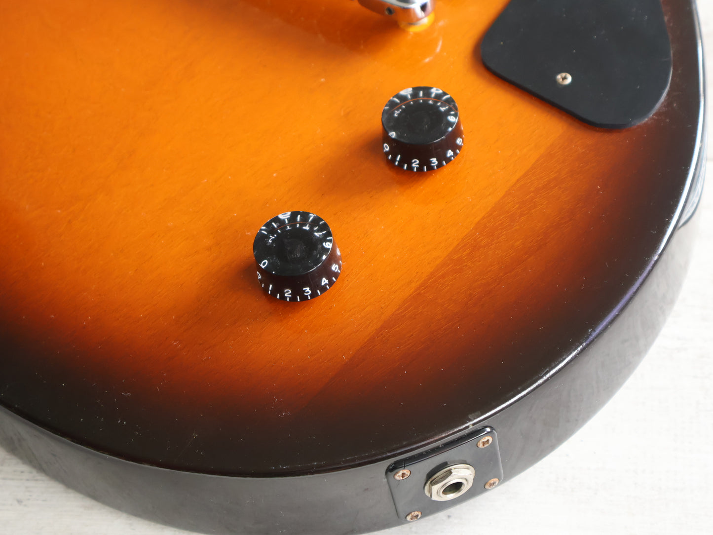 2001 Gibson USA Les Paul Junior (Brown Sunburst)