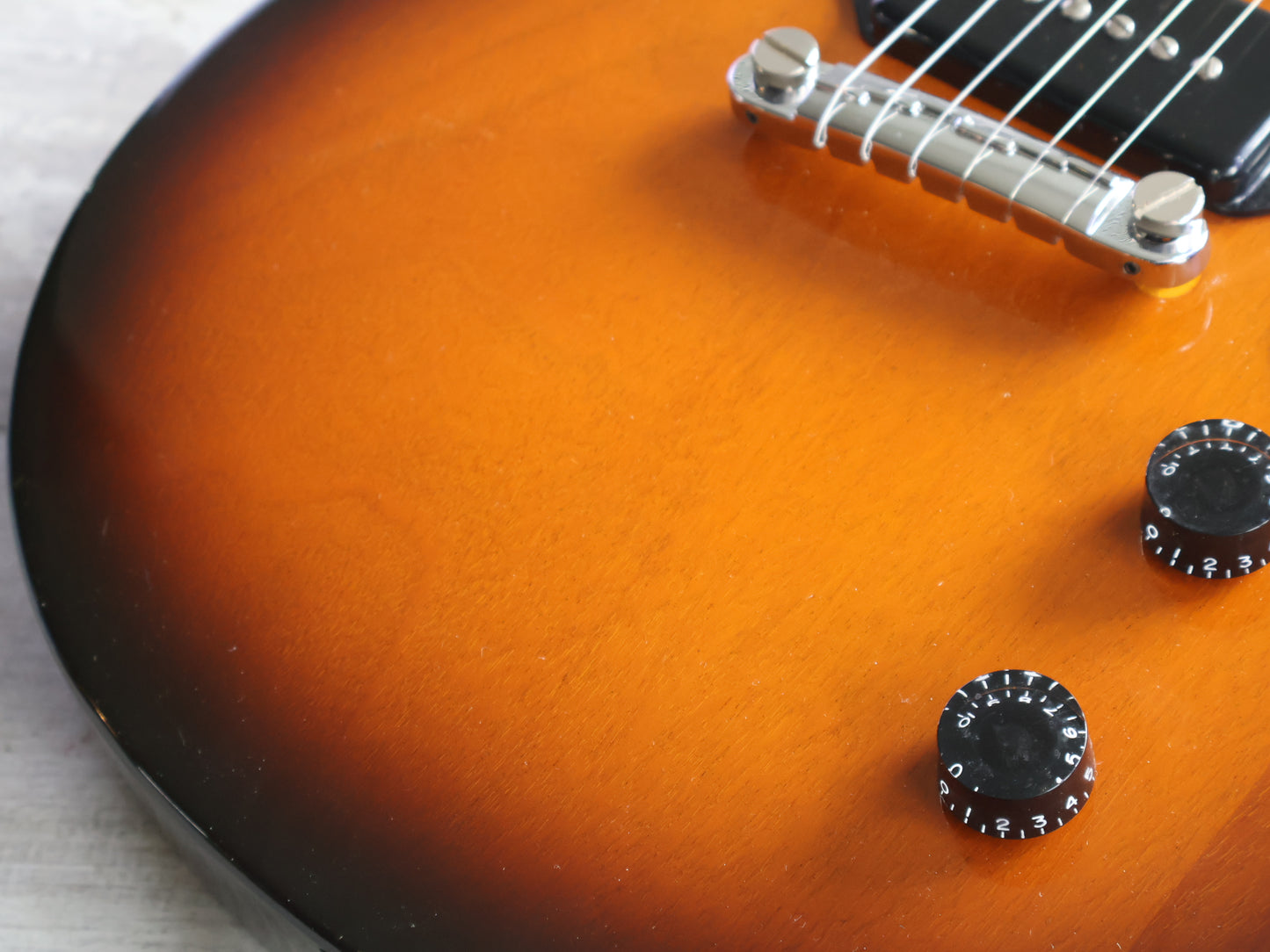 2001 Gibson USA Les Paul Junior (Brown Sunburst)