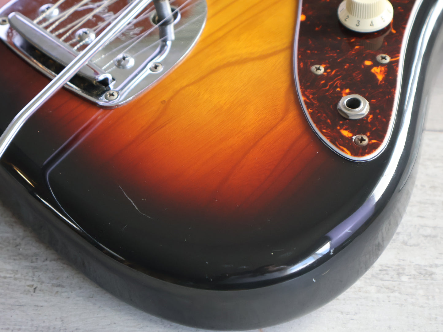 1985 Fender Japan "E Series" JM66-70 '66 Reissue Jazzmaster (Sunburst)