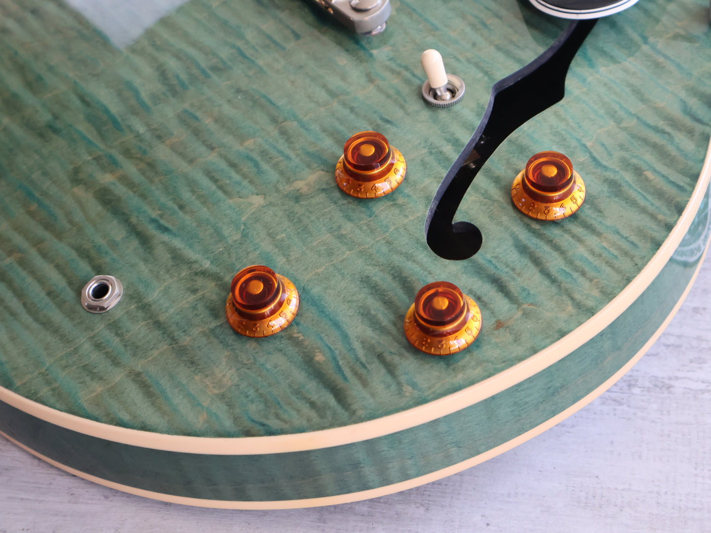 2016 Gibson USA Memphis ES-335 Semi Hollowbody (Figured Turquoise)