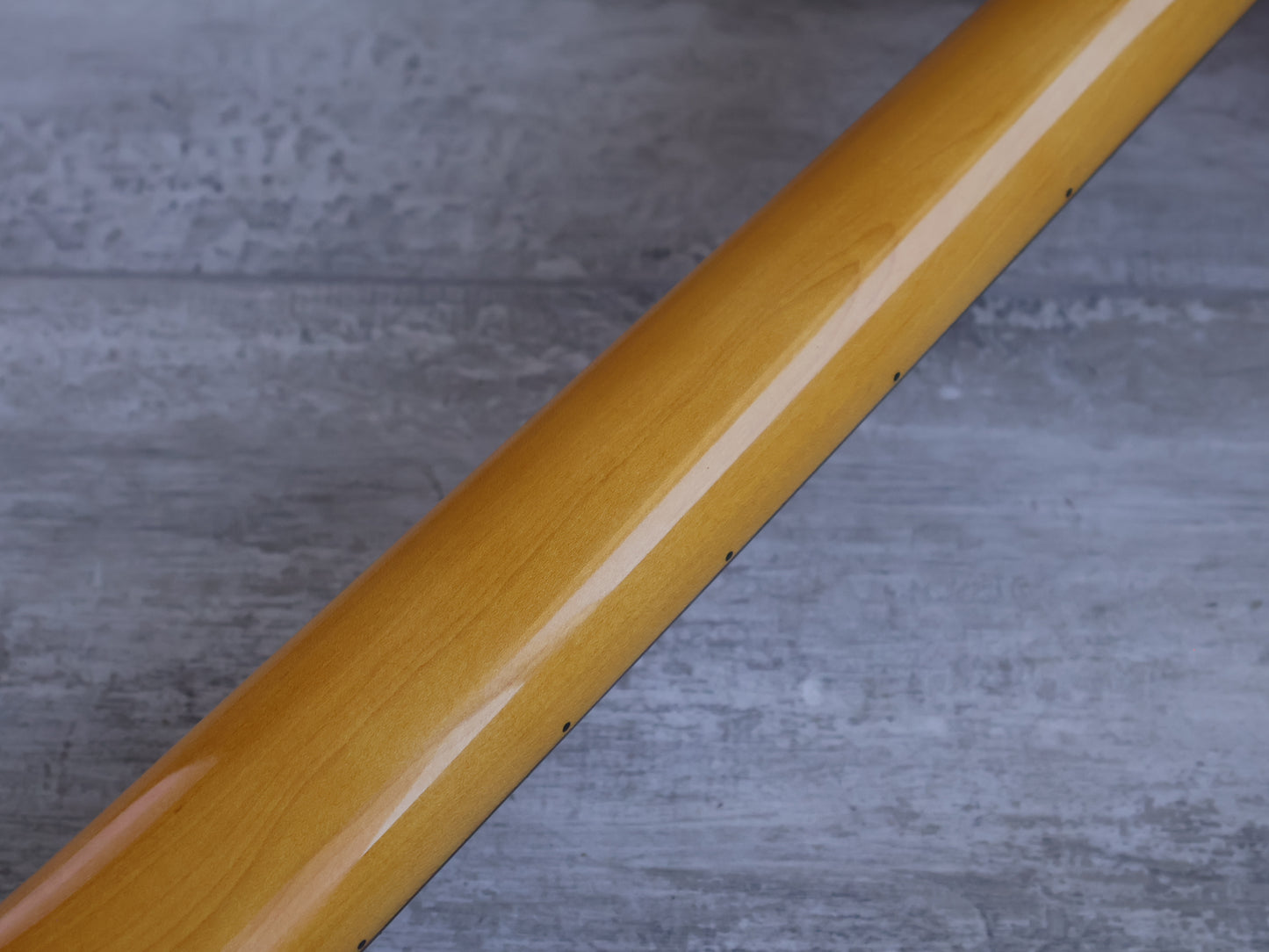 2006 Fender Japan MG73-85CO '73 Reissue Competition Mustang (Old Candy Apple Red)