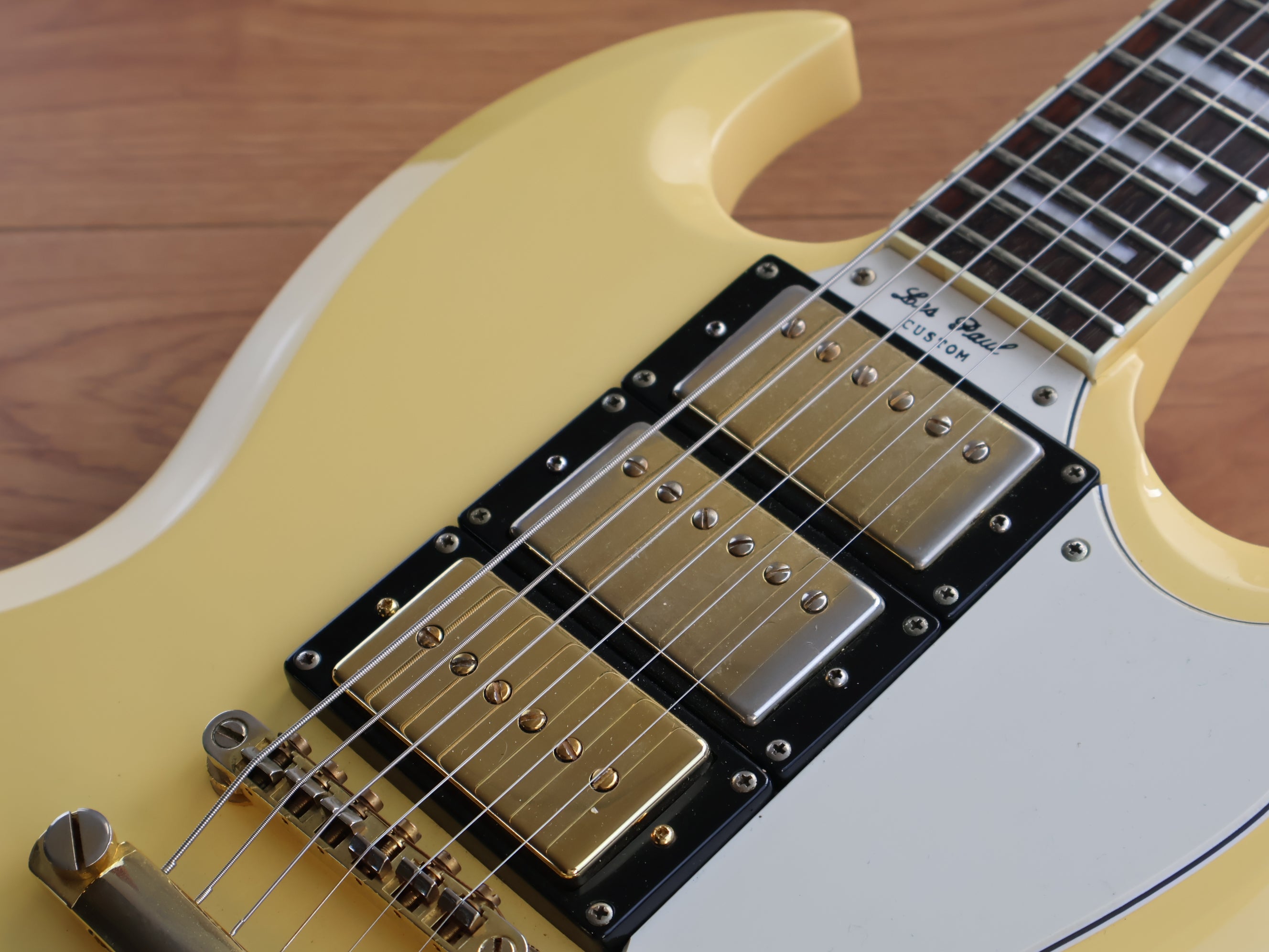 2010 Epiphone G-400 Custom Three-Pickup SG (Antique Ivory) – Cool