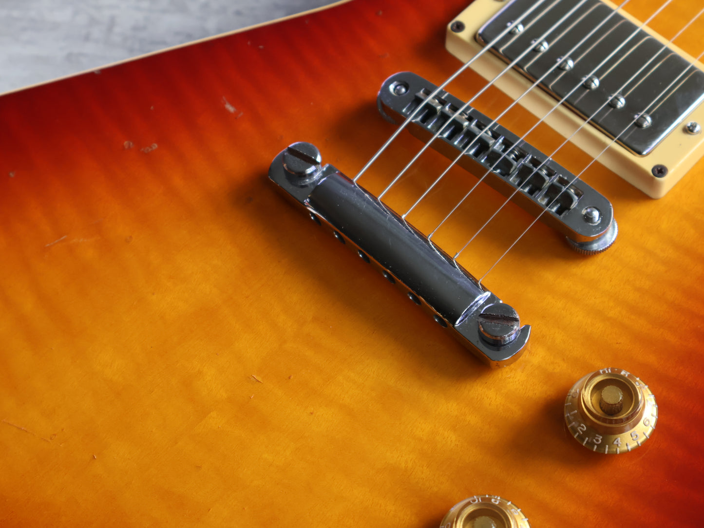 1978 Greco Japan EX800HR "Rick Nielsen" Explorer (Cherry Sunburst)