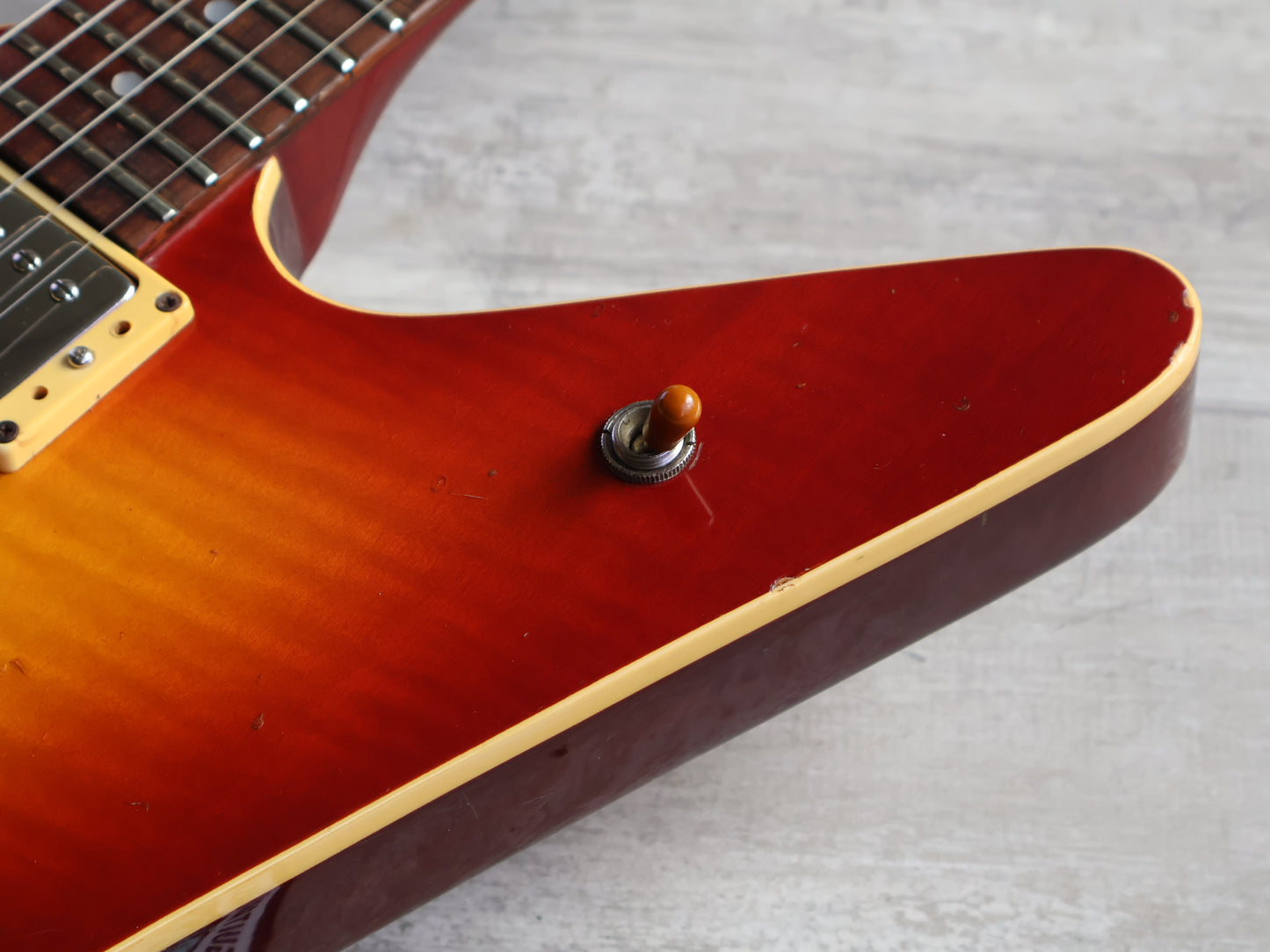 1978 Greco Japan EX800HR "Rick Nielsen" Explorer (Cherry Sunburst)