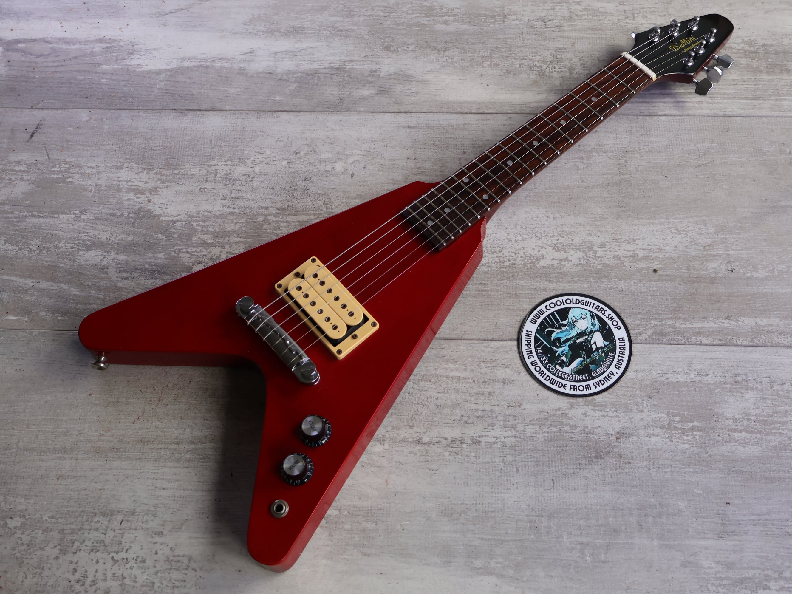 Flying V – Cool Old Guitars