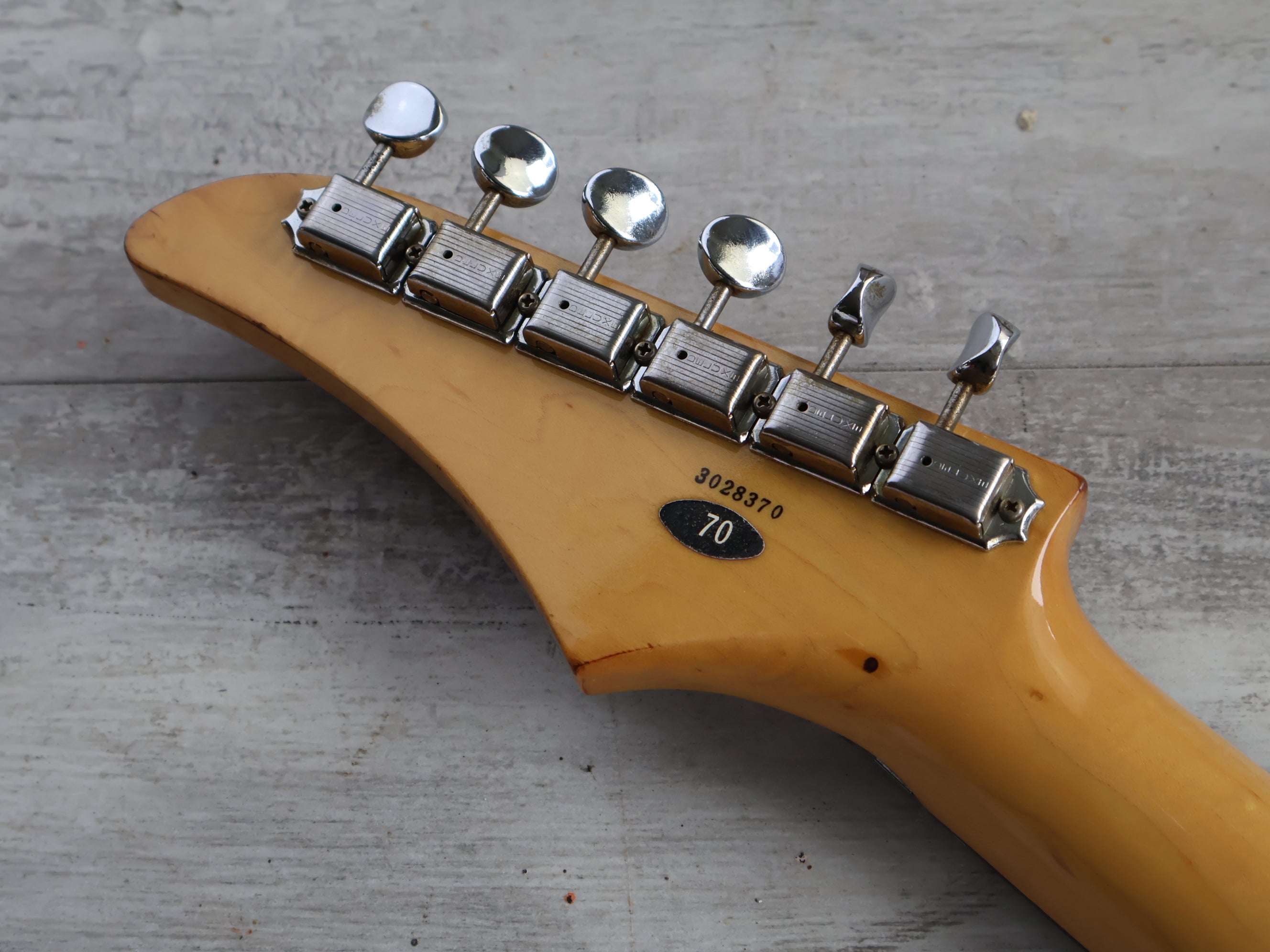 1983 Tokai Japan FSD70 