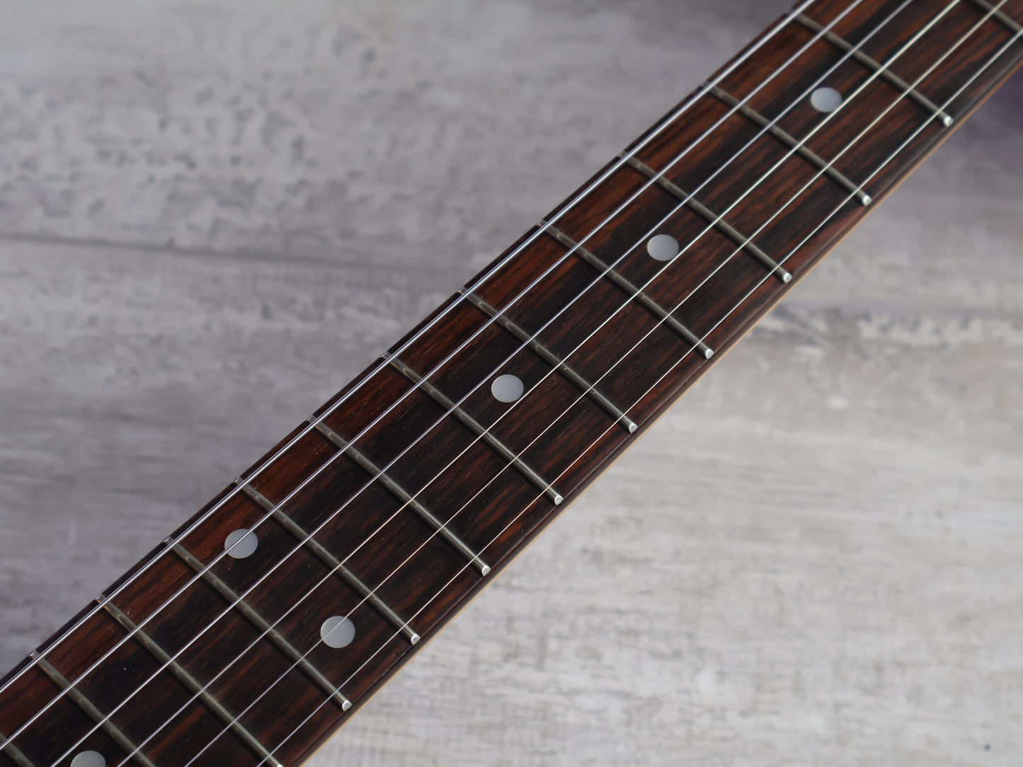 2006 Fender Japan JG66-93 '66 Reissue Jaguar (Sunburst)