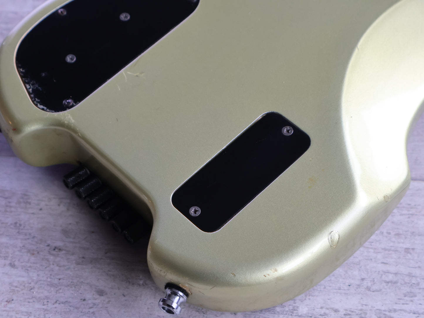 1986 Ibanez Japan AX75 Axstar Headless Guitar (Silver)