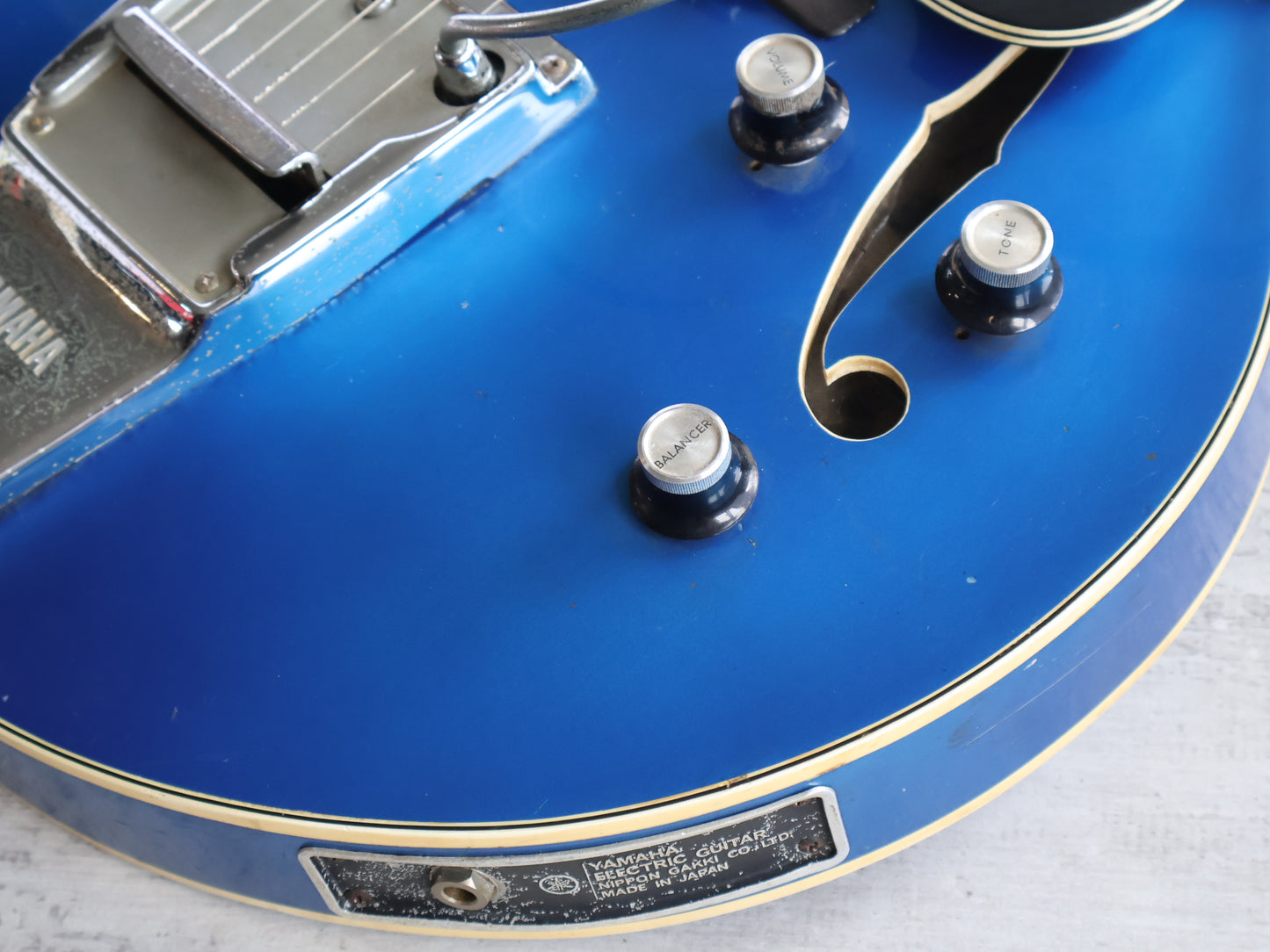 1972 Yamaha Japan SA-50B Hollowbody w/Tremolo (Pearl Marine)