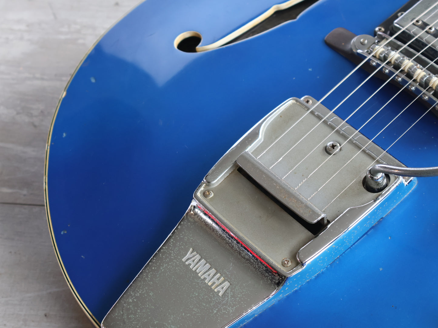 1972 Yamaha Japan SA-50B Hollowbody w/Tremolo (Pearl Marine)