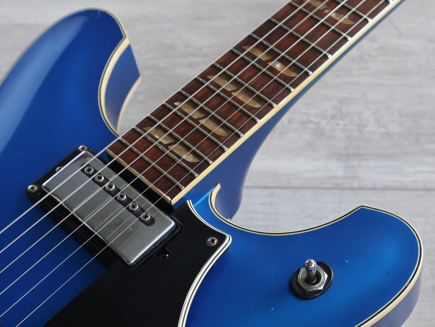 1972 Yamaha Japan SA-50B Hollowbody w/Tremolo (Pearl Marine)