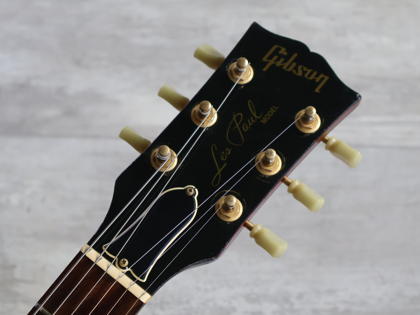 1996 Gibson USA Les Paul Studio (Wine Red)