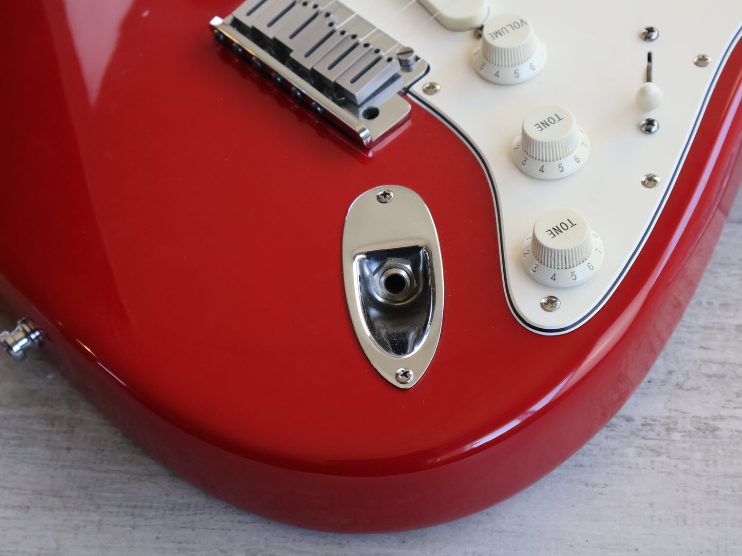 1988 Fender USA Deluxe American Standard Stratocaster (Fiesta Red)
