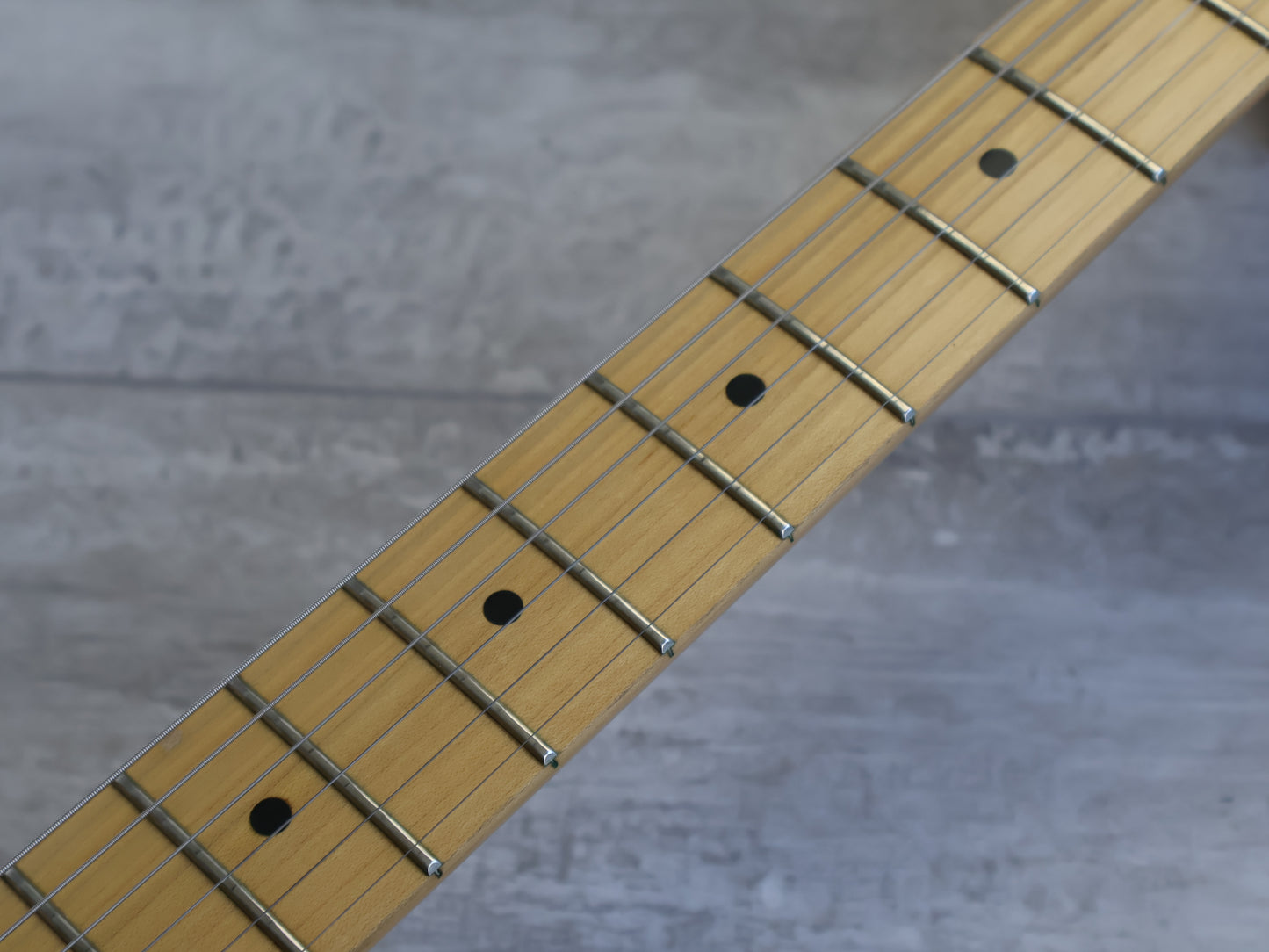 1988 Fender USA Deluxe American Standard Stratocaster (Fiesta Red)