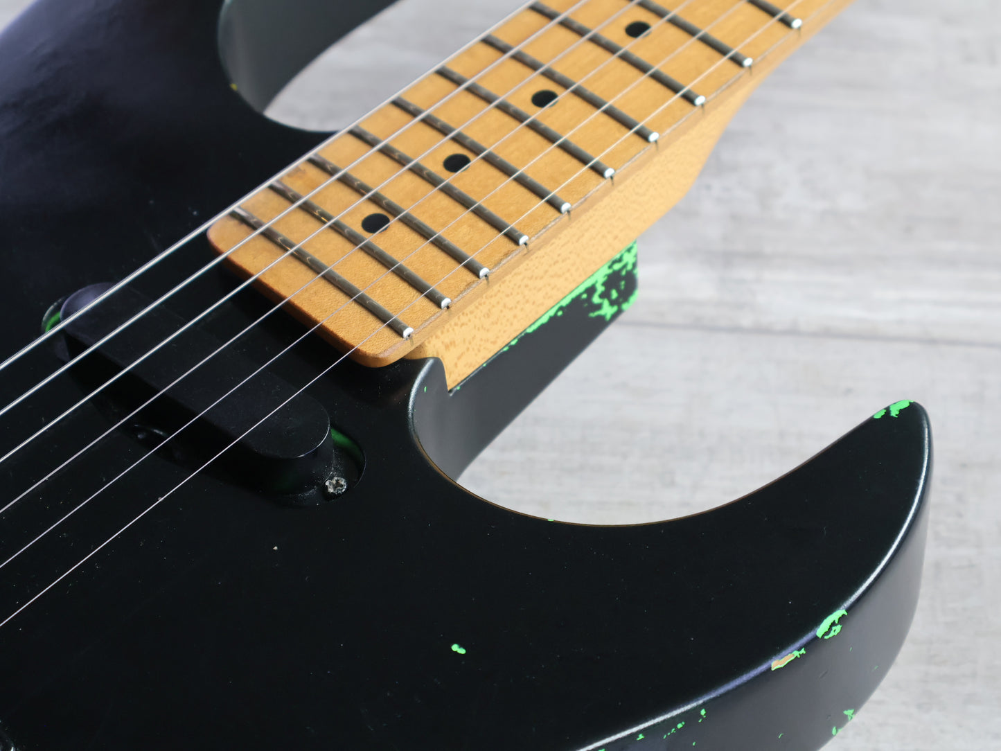 1988 BC Rich Japan GS-MR853 NJ Series Gunslinger (Black/Day Glow Green)