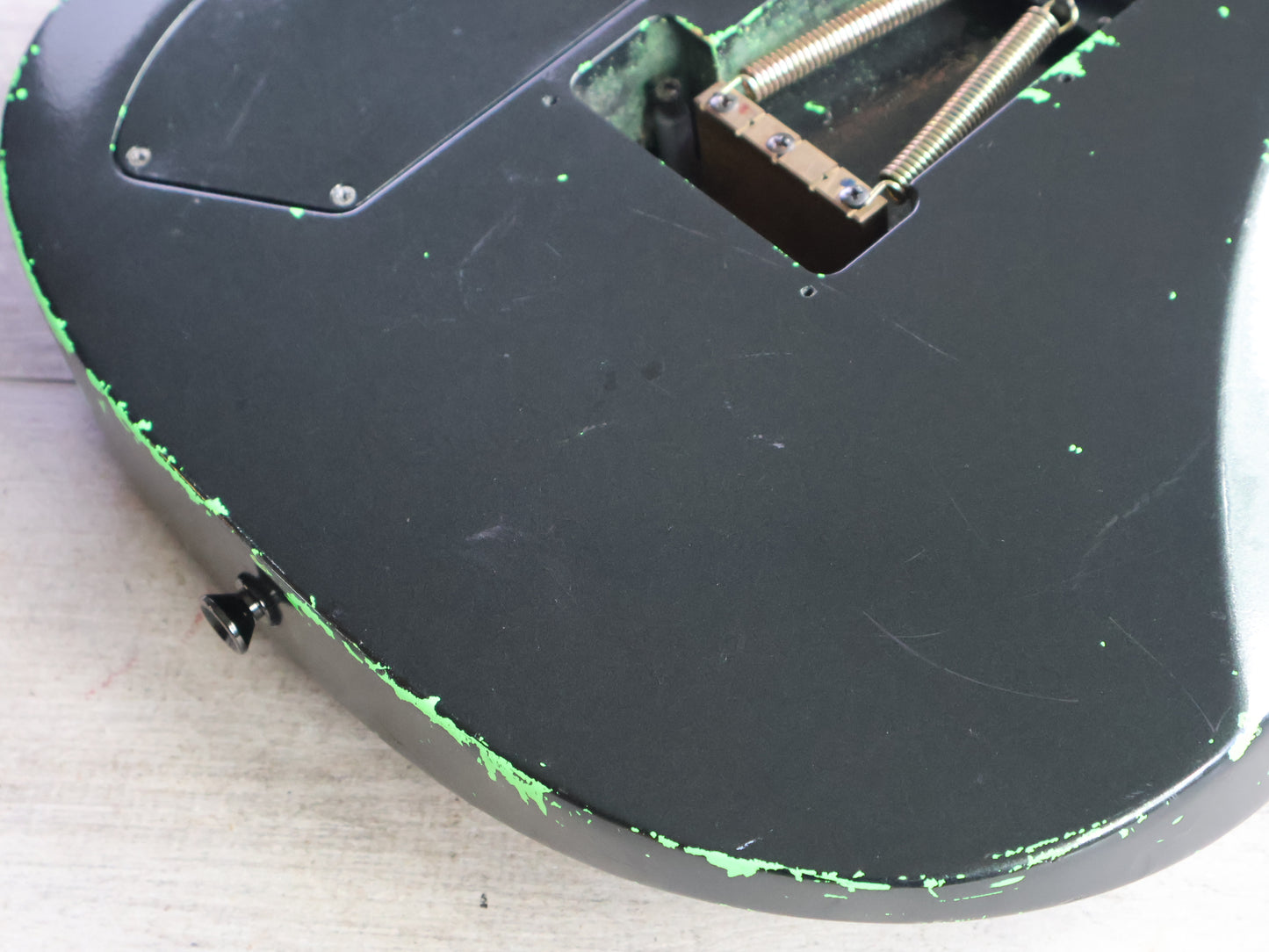 1988 BC Rich Japan GS-MR853 NJ Series Gunslinger (Black/Day Glow Green)