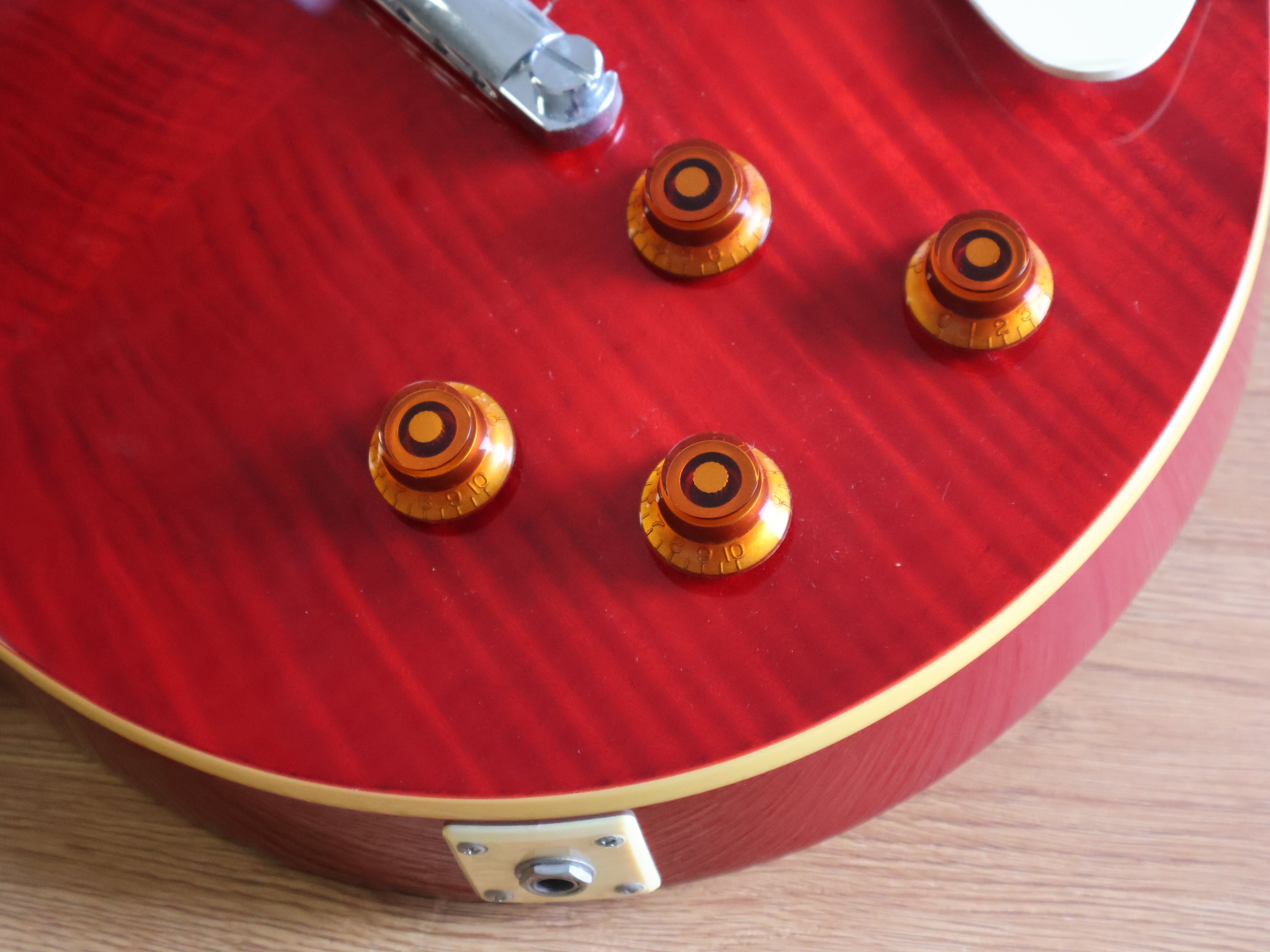 2012 Tokai ALS48 Love Rock Les Paul Standard (See-Thru Red) – Cool