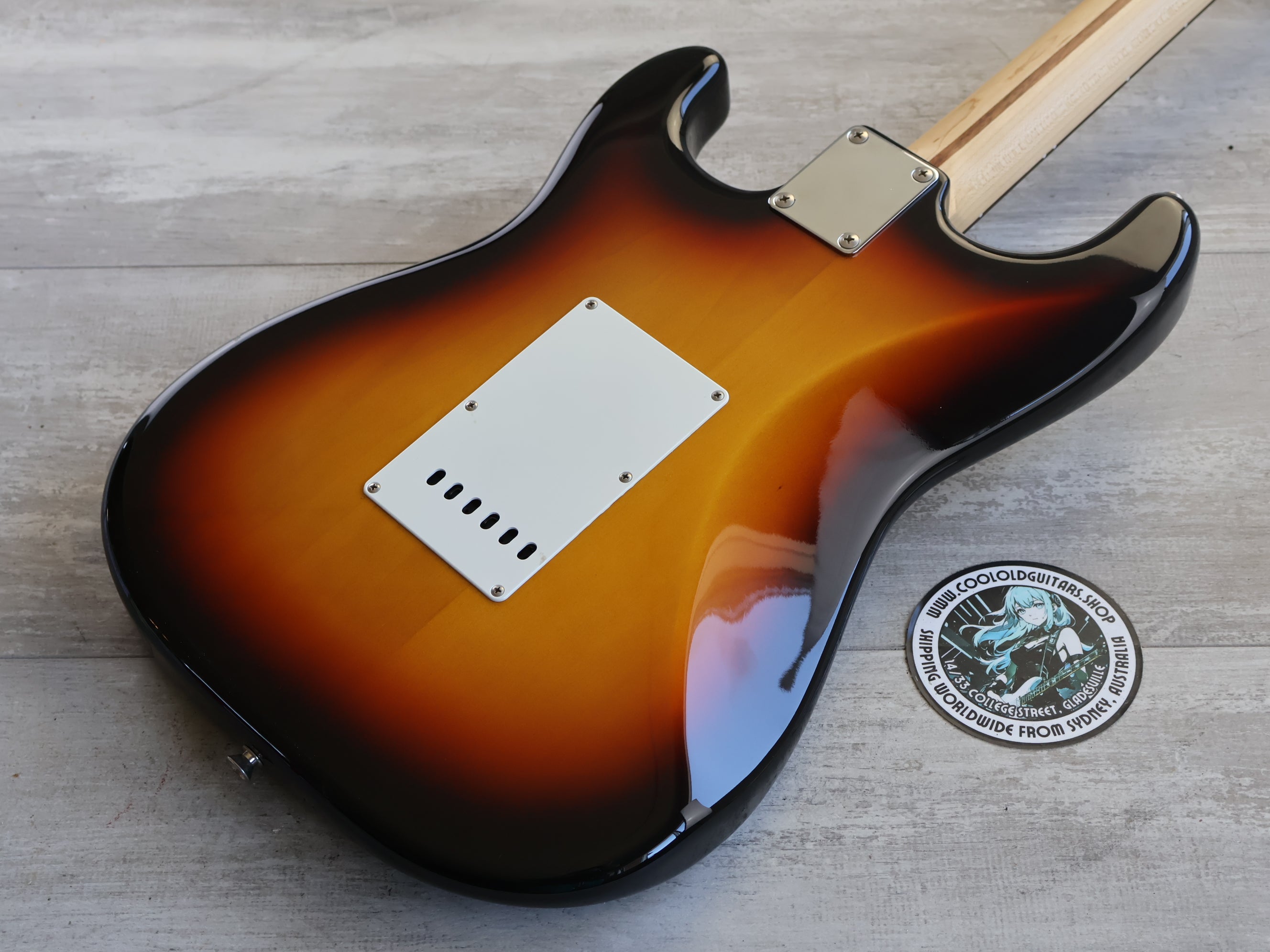 2014 Fender Japan ST-STD Stratocaster Standard (Sunburst) – Cool