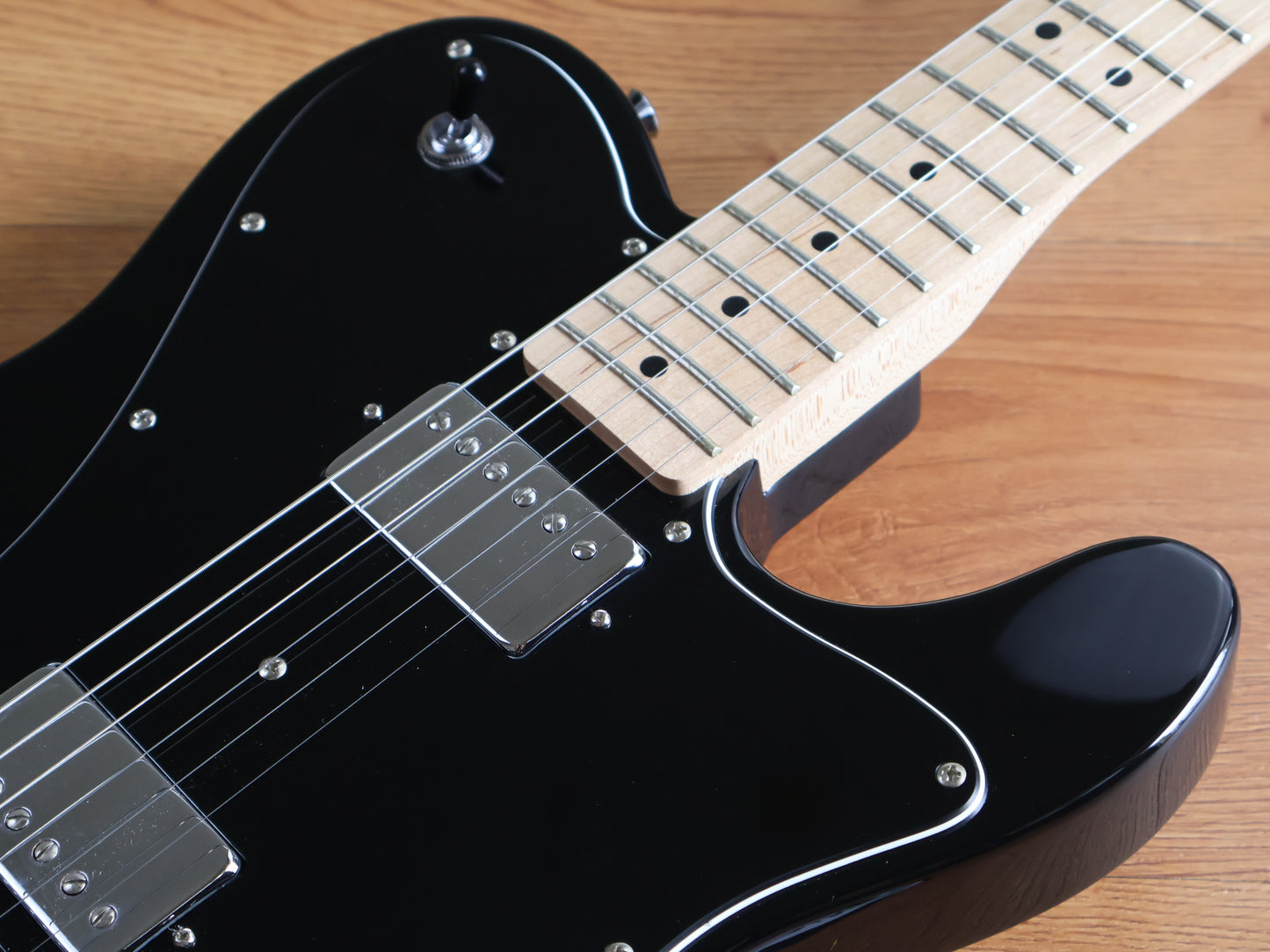 Squier Affinity Series Telecaster Deluxe (Maple/Black)