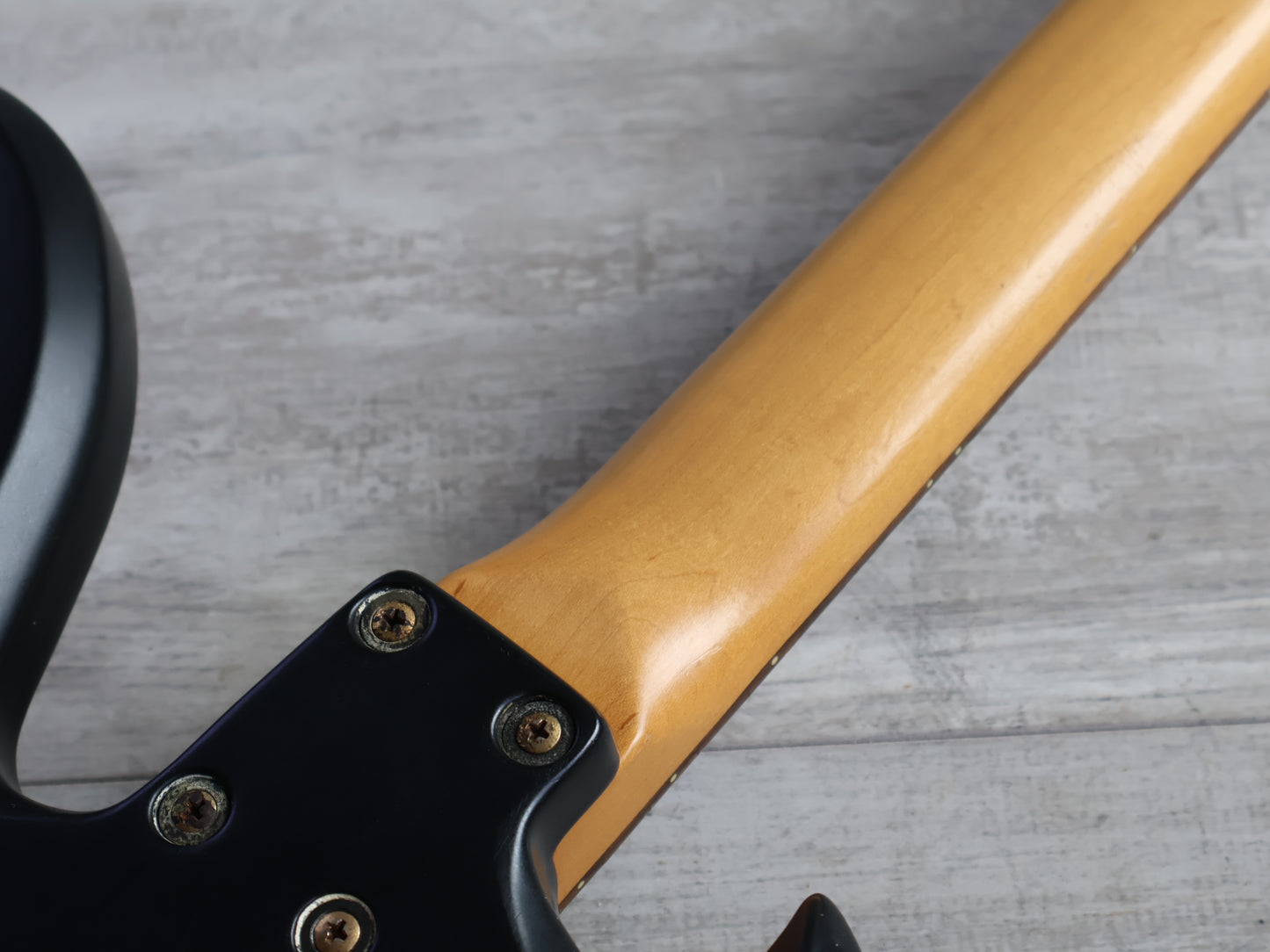 1992 Burny Hide X Japan MG-125S Mockingbird w/Sustainer (Matte Black)