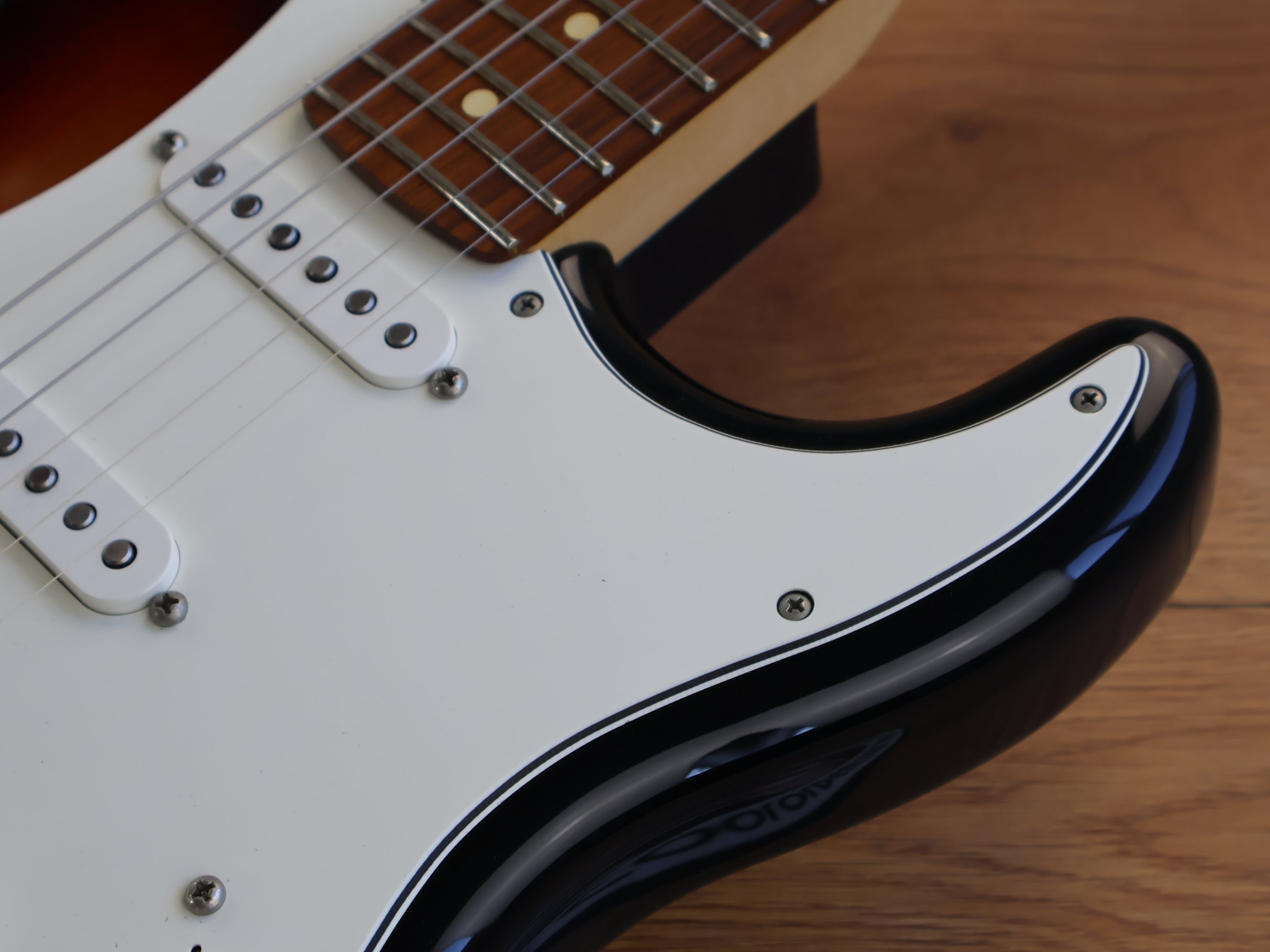 ギター Fender Player Stratocaster Sunburst 2019 2019 Fender Player Stratocaster (Sunburst) – Cool Old Guitars