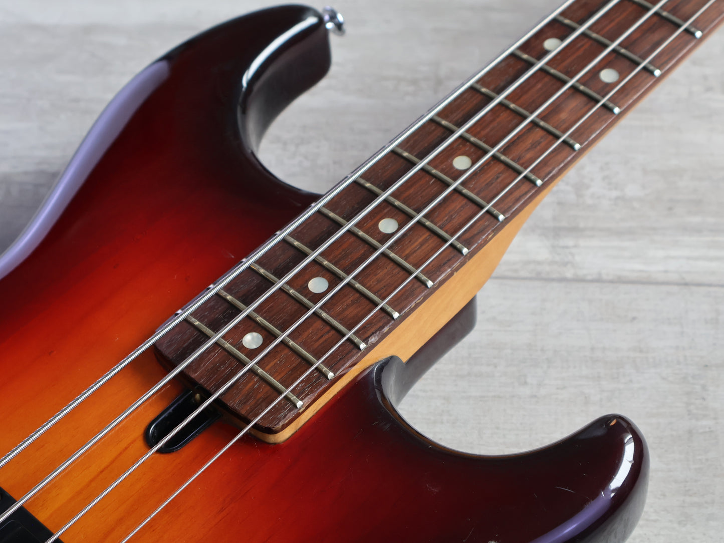 1978 Yamaha Japan BB800 Broadbass (Sunburst)