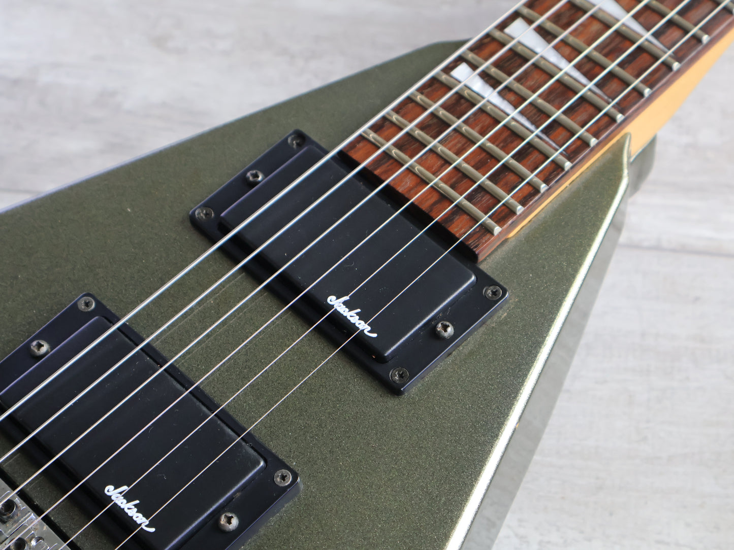 Jackson JS32T JS Series Rhoads Flying V (Olive Green)