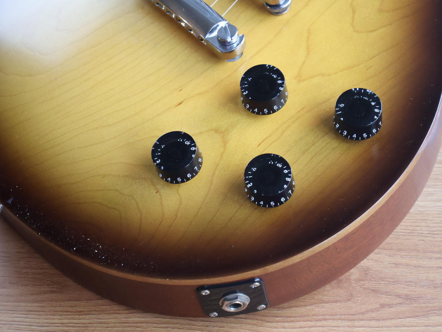 2012 Gibson USA Les Paul 50's Tribute w/P90's (Vintage Sunburst)