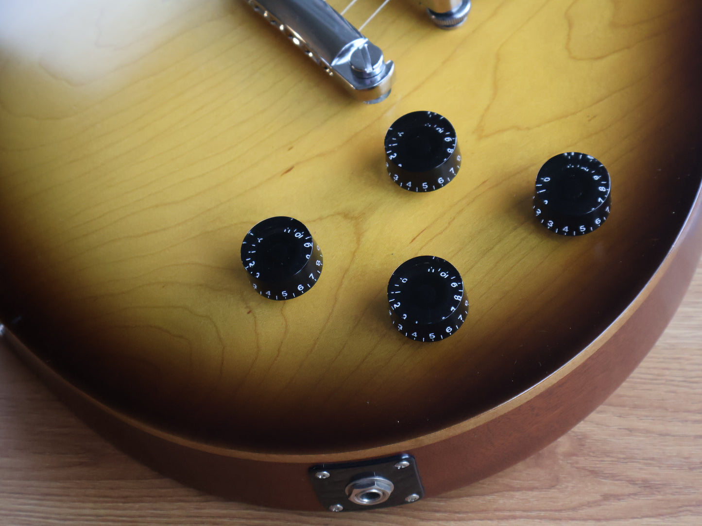 2012 Gibson USA Les Paul 50's Tribute w/P90's (Vintage Sunburst)