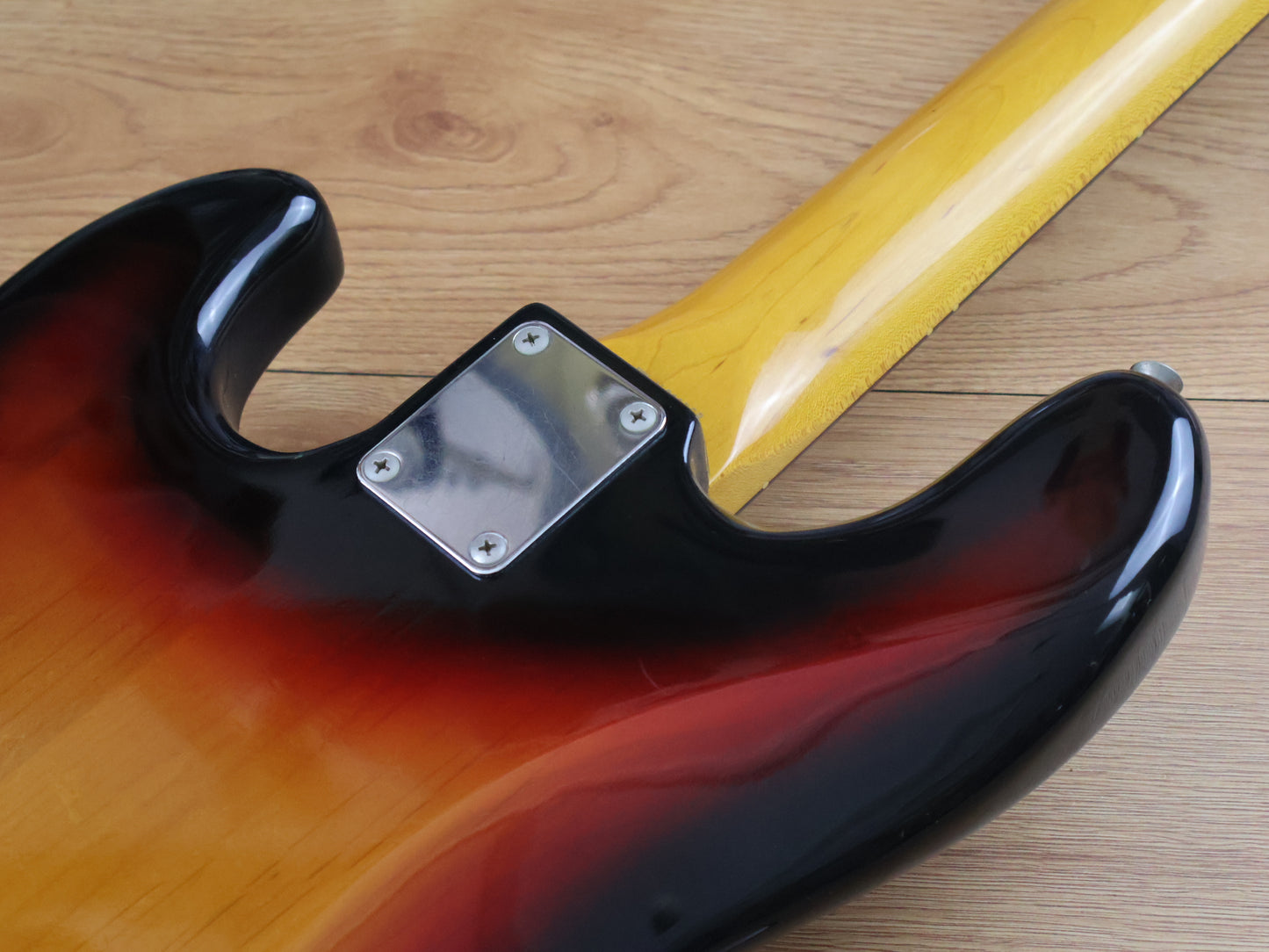 1993 Fender Japan JB62 '62 Reissue Jazz Bass (Sunburst)