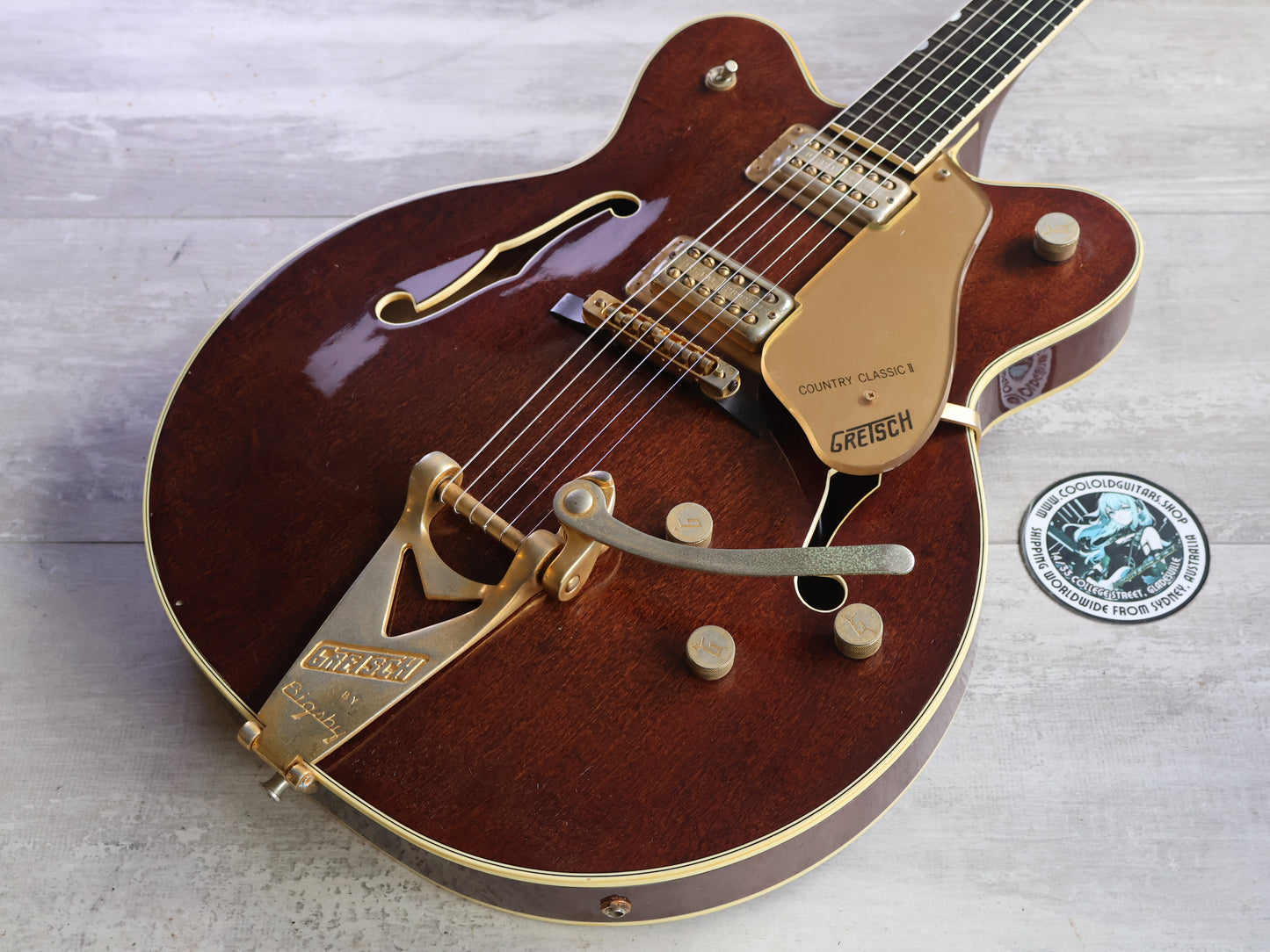 1990 Gretsch Japan 6122 Country Classic II Hollowbody (Walnut)