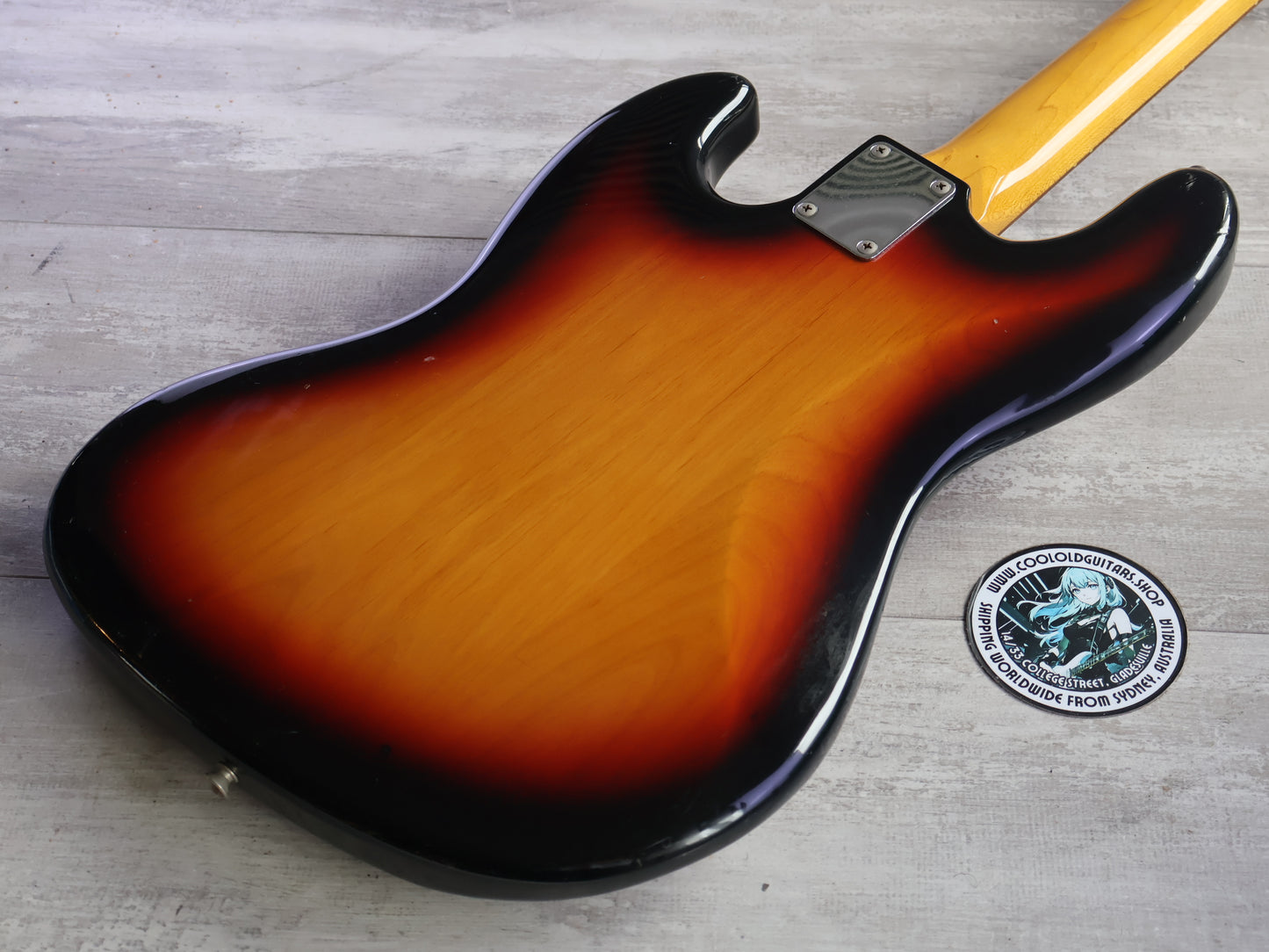 1999 Fender Japan JB62-77FL Fretless Jazz Bass (Sunburst)